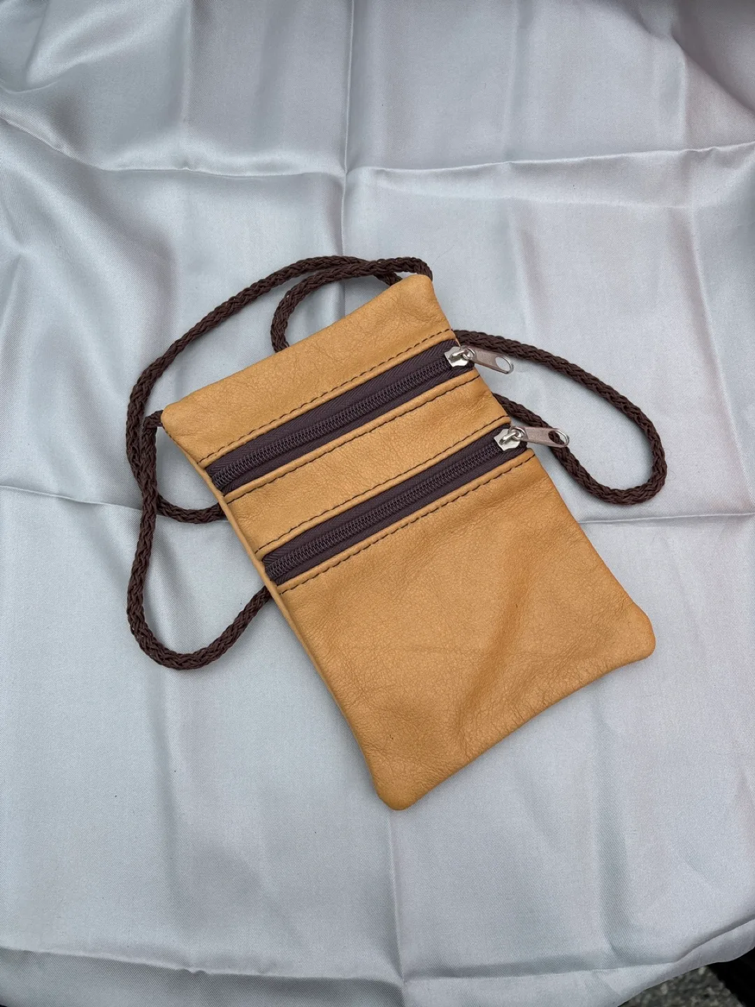 Leather Crossbody Cell Phone Bag thumbnail