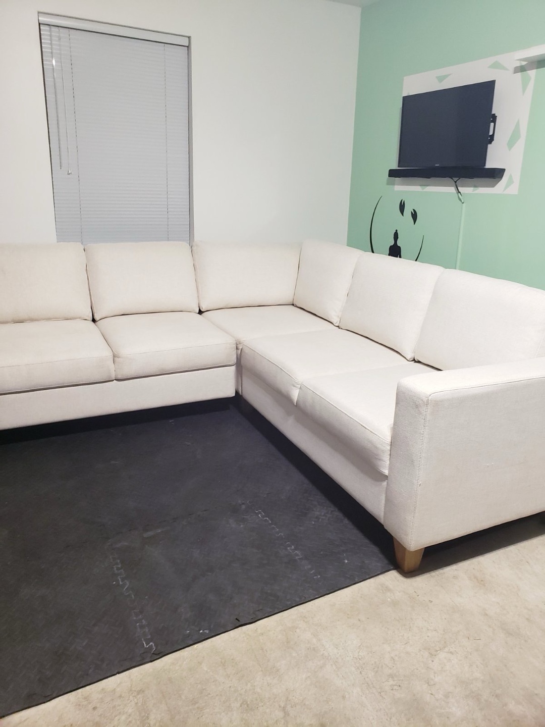 Cream L-Shaped Sectional Sofa / Bed - photo 4