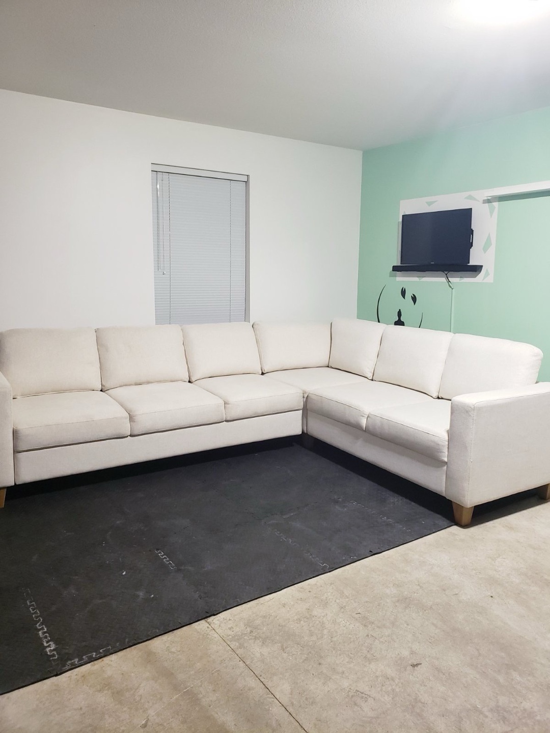 Cream L-Shaped Sectional Sofa / Bed - photo 2