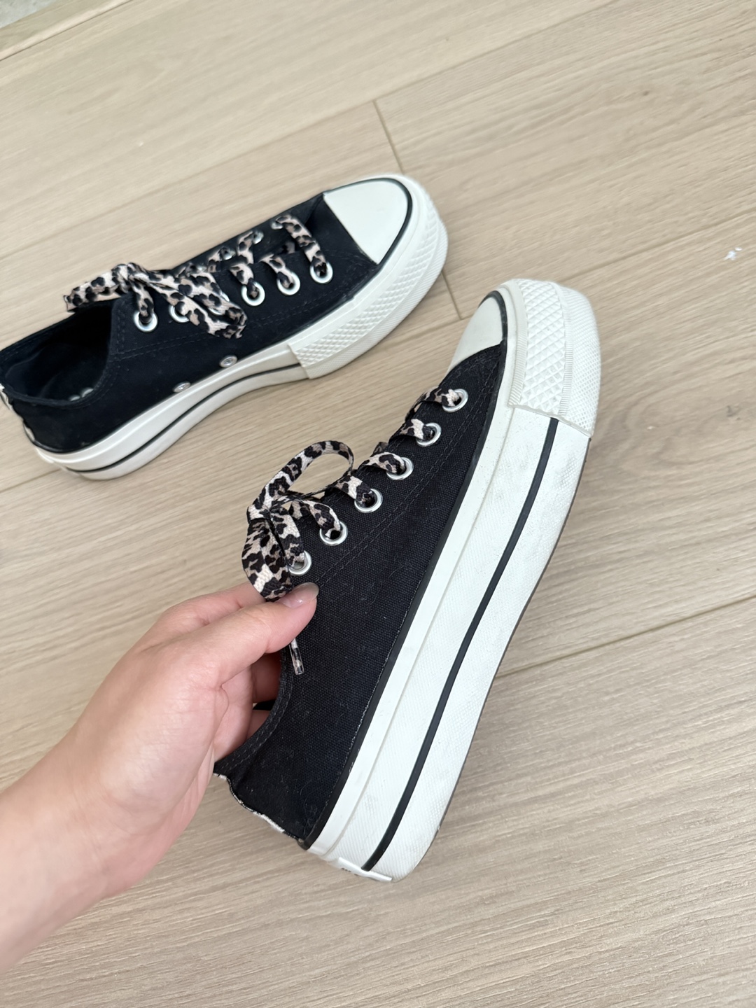 Converse All Star Platform Sneakers - Size 6 US - photo 3
