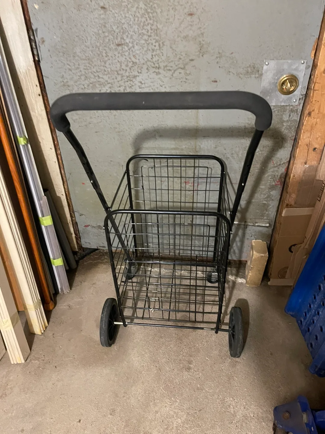 Folding Shopping Cart - Black image indicator(3)