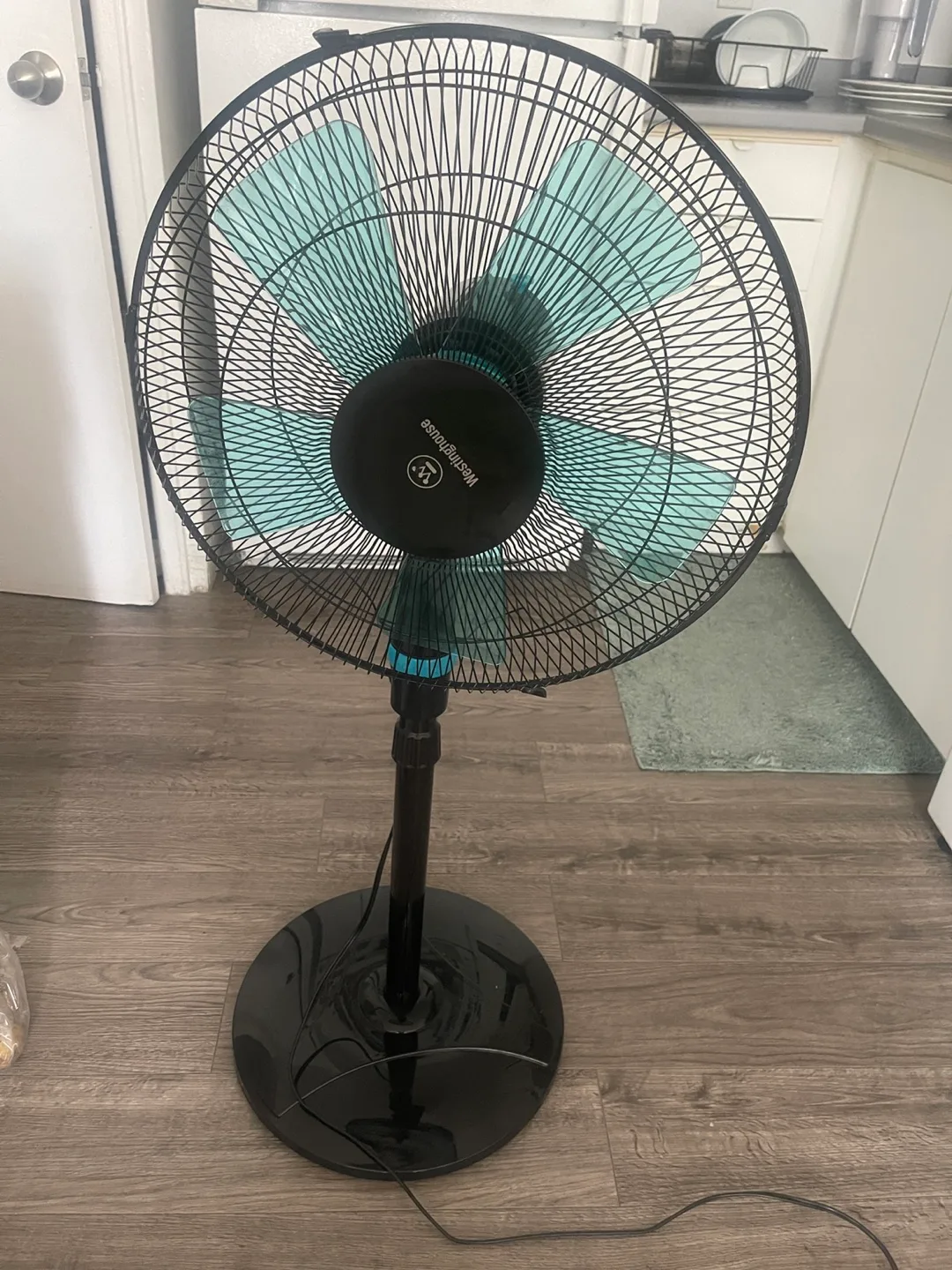 Westinghouse 16" Pedestal Fan thumbnail