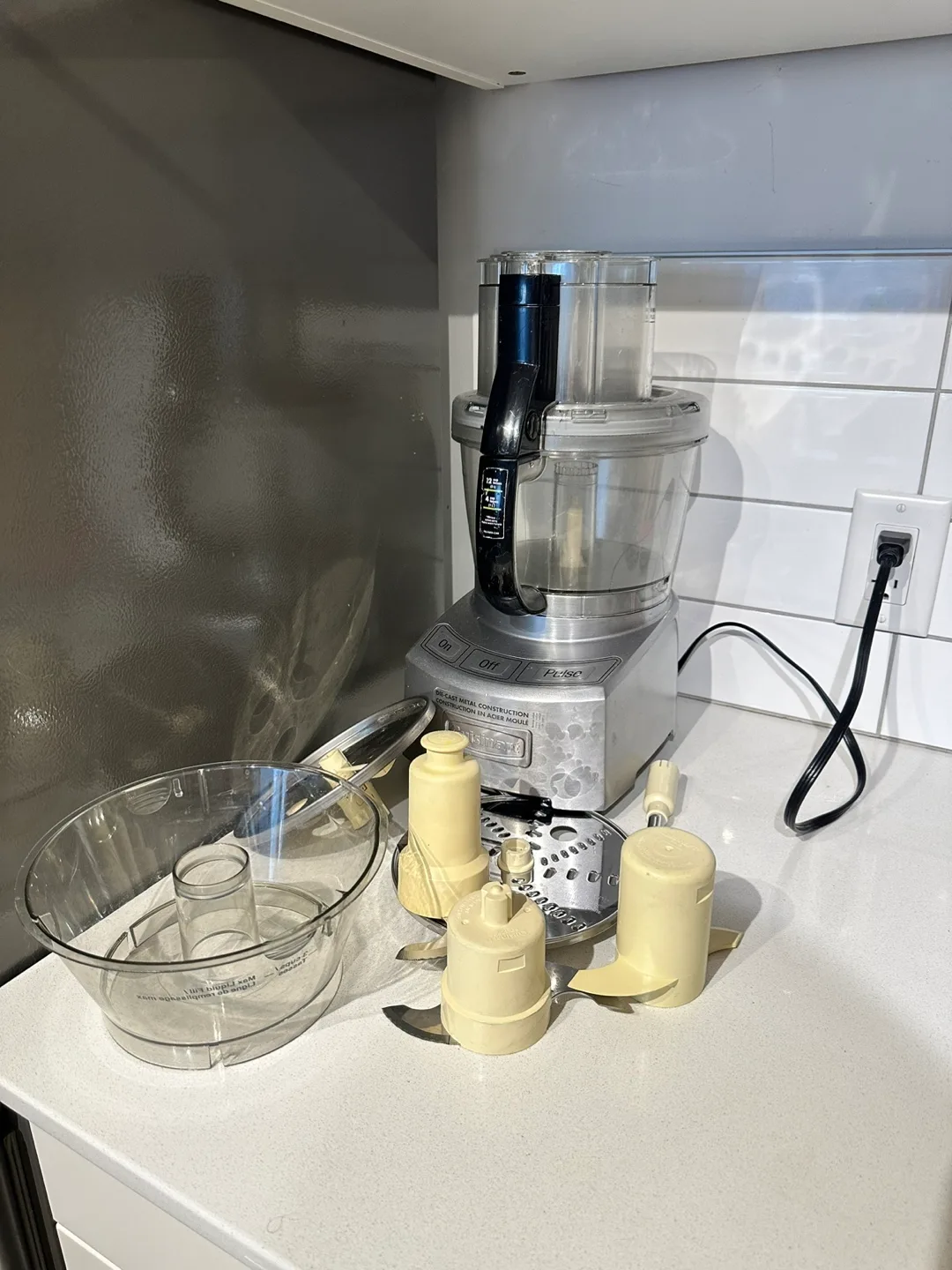 Cuisinart Die-Cast Metal Food Processor thumbnail