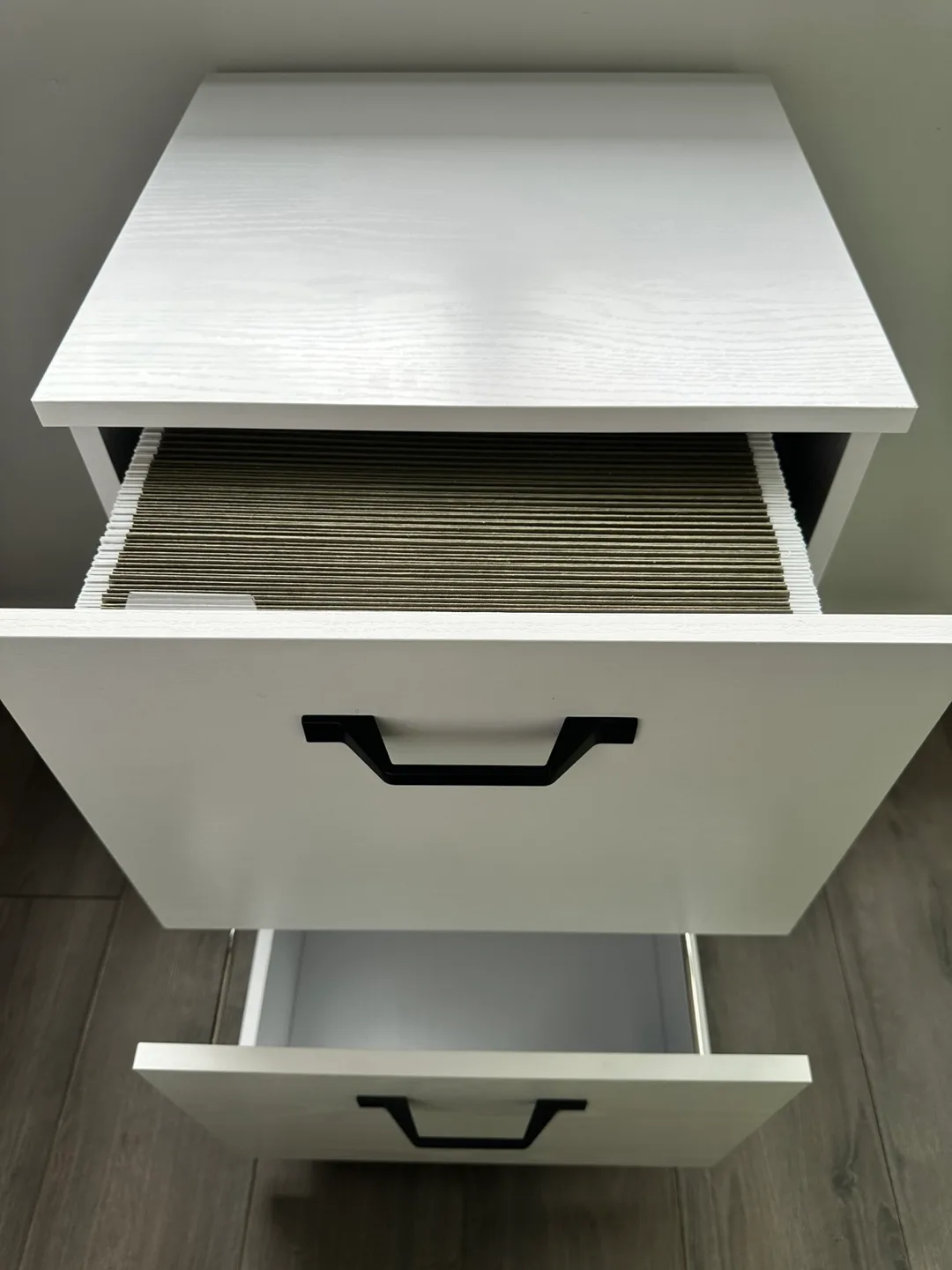 White 2-Drawer Mobile File Cabinet thumbnail