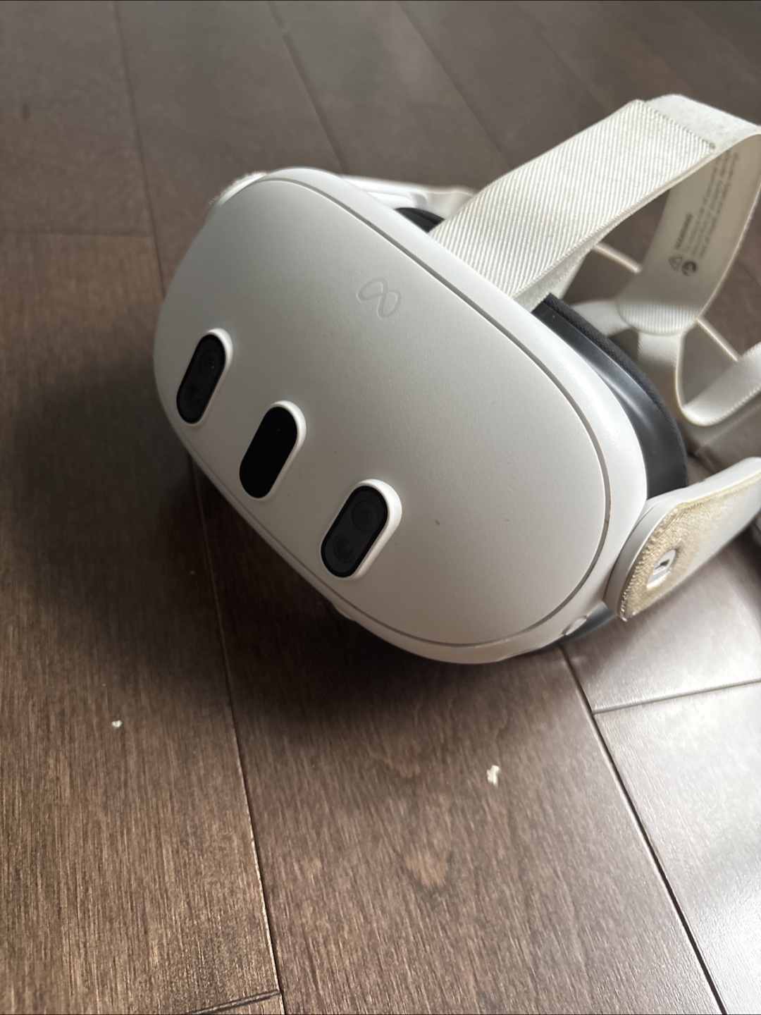 Meta Quest 3 VR Headset