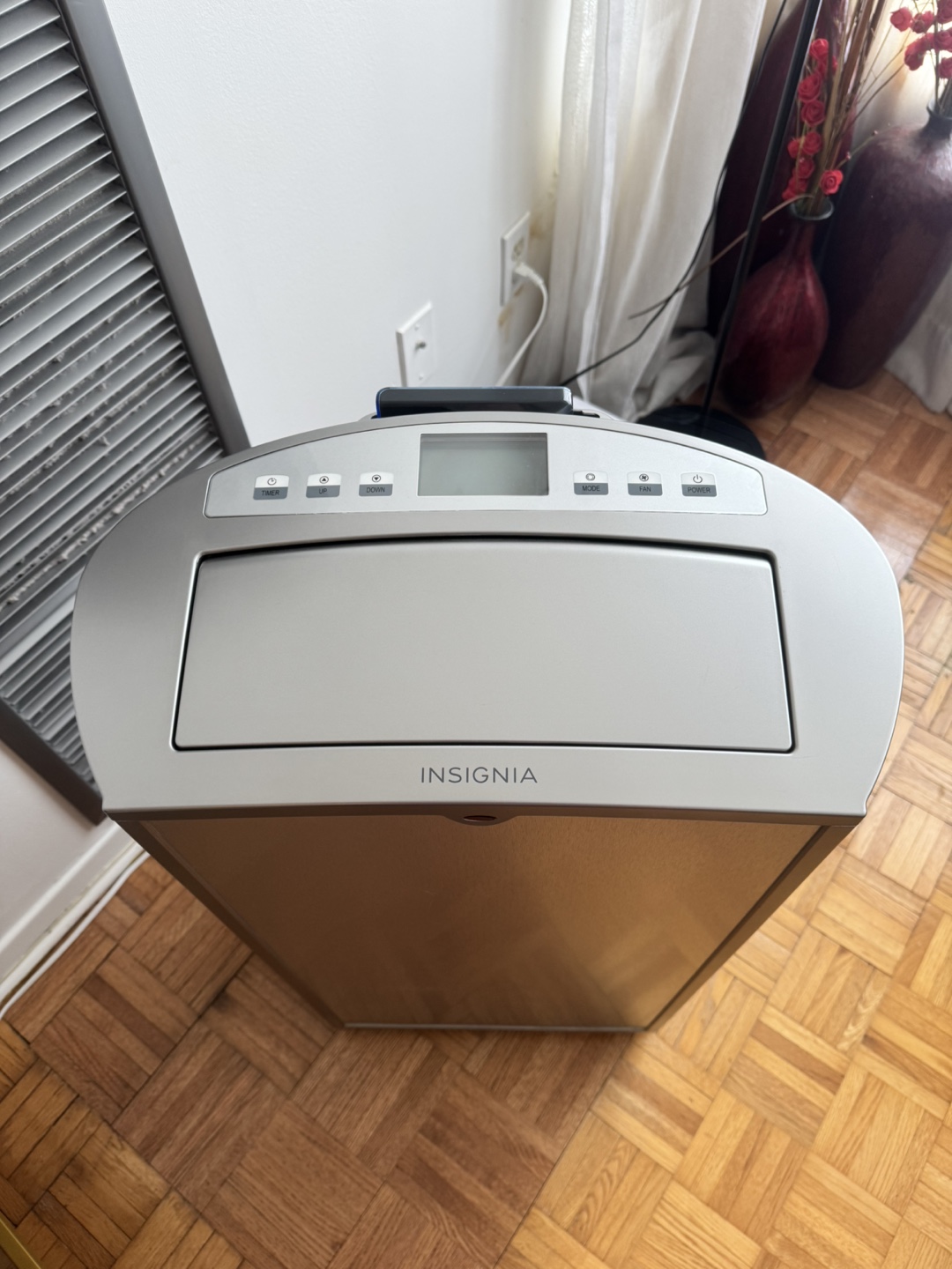 Insignia Portable Air Conditioner - photo 2