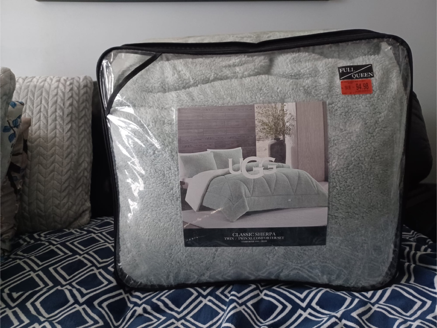 UGG Classic Sherpa Twin/Twin XL Comforter Set