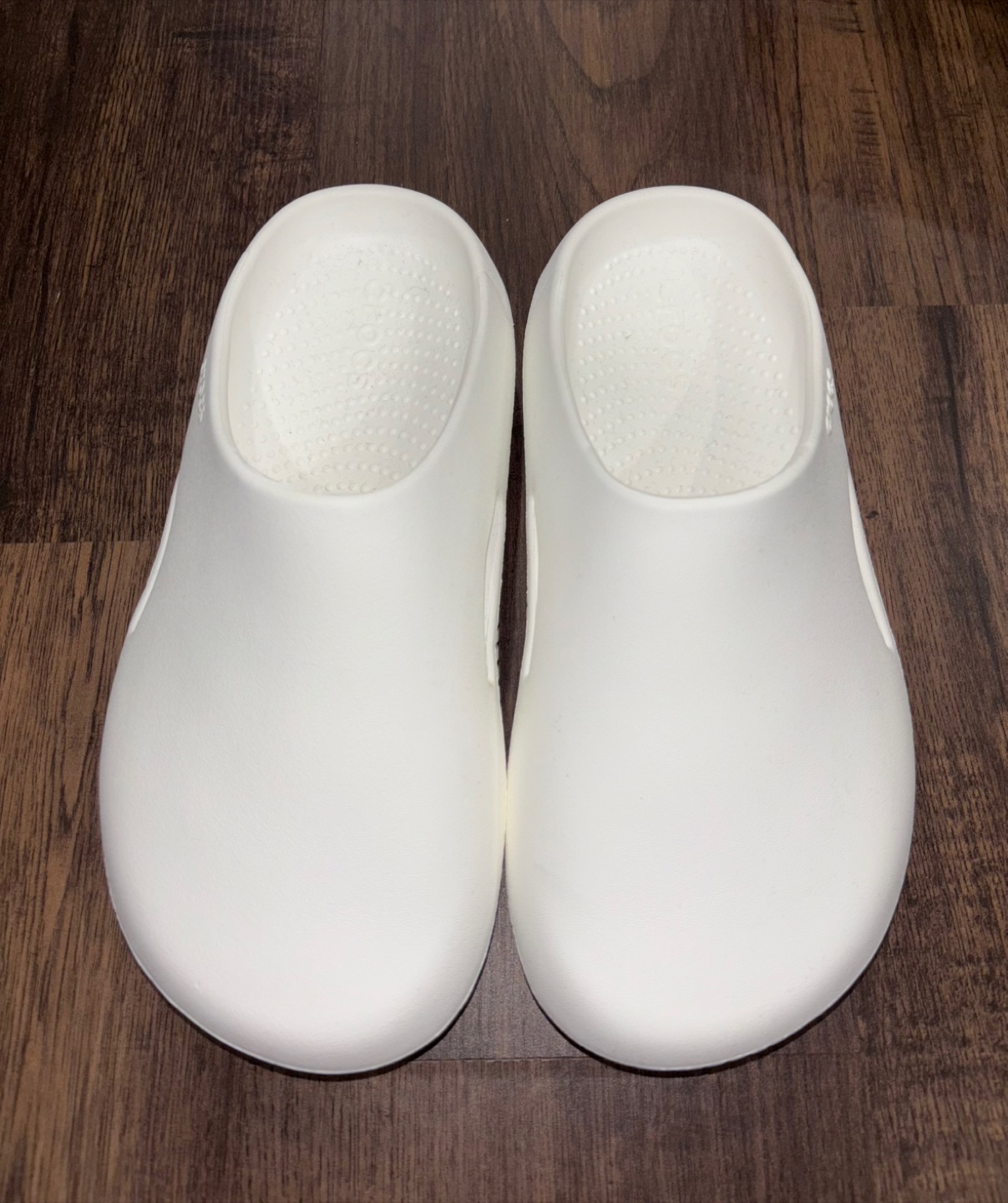 Crocs Mellow Recovery Clog - Size M7/W8