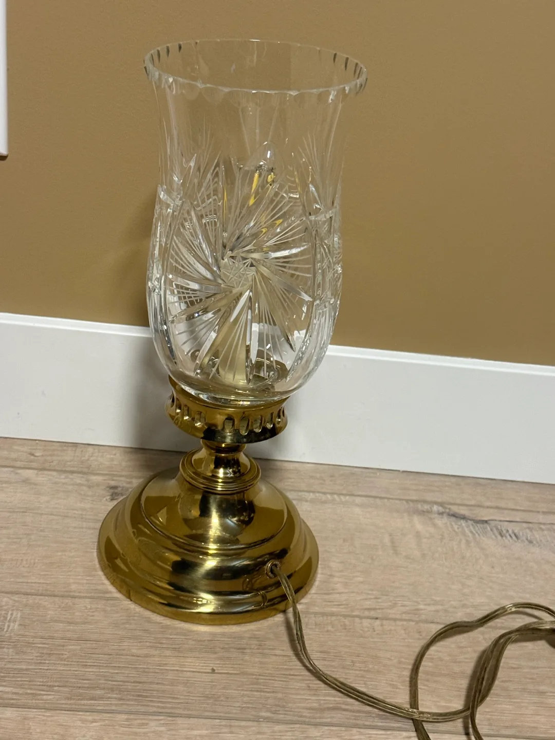 Vintage Crystal and Brass Table Lamp thumbnail