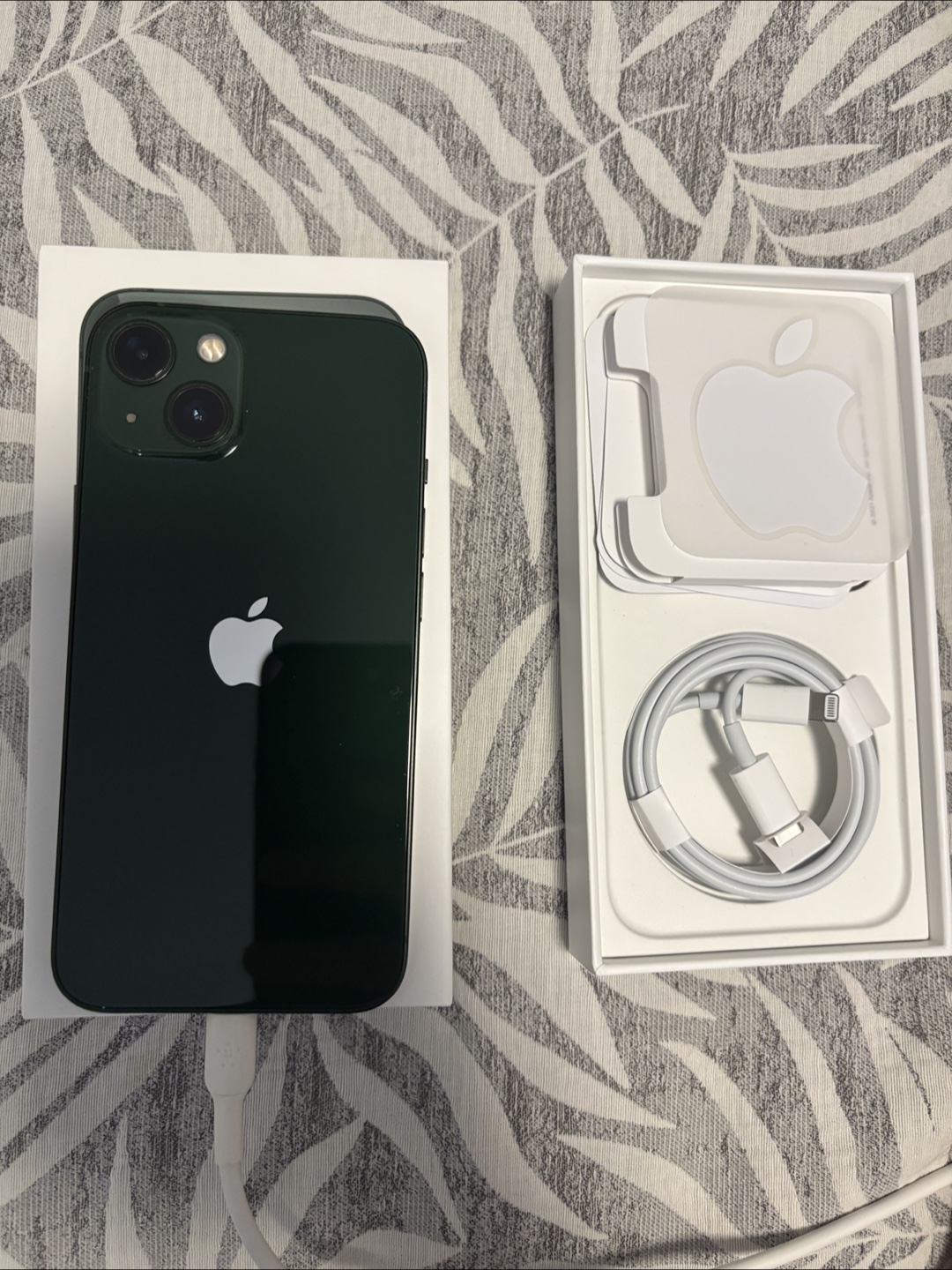Apple iPhone 13 Green 128gb - Unlocked - photo 2