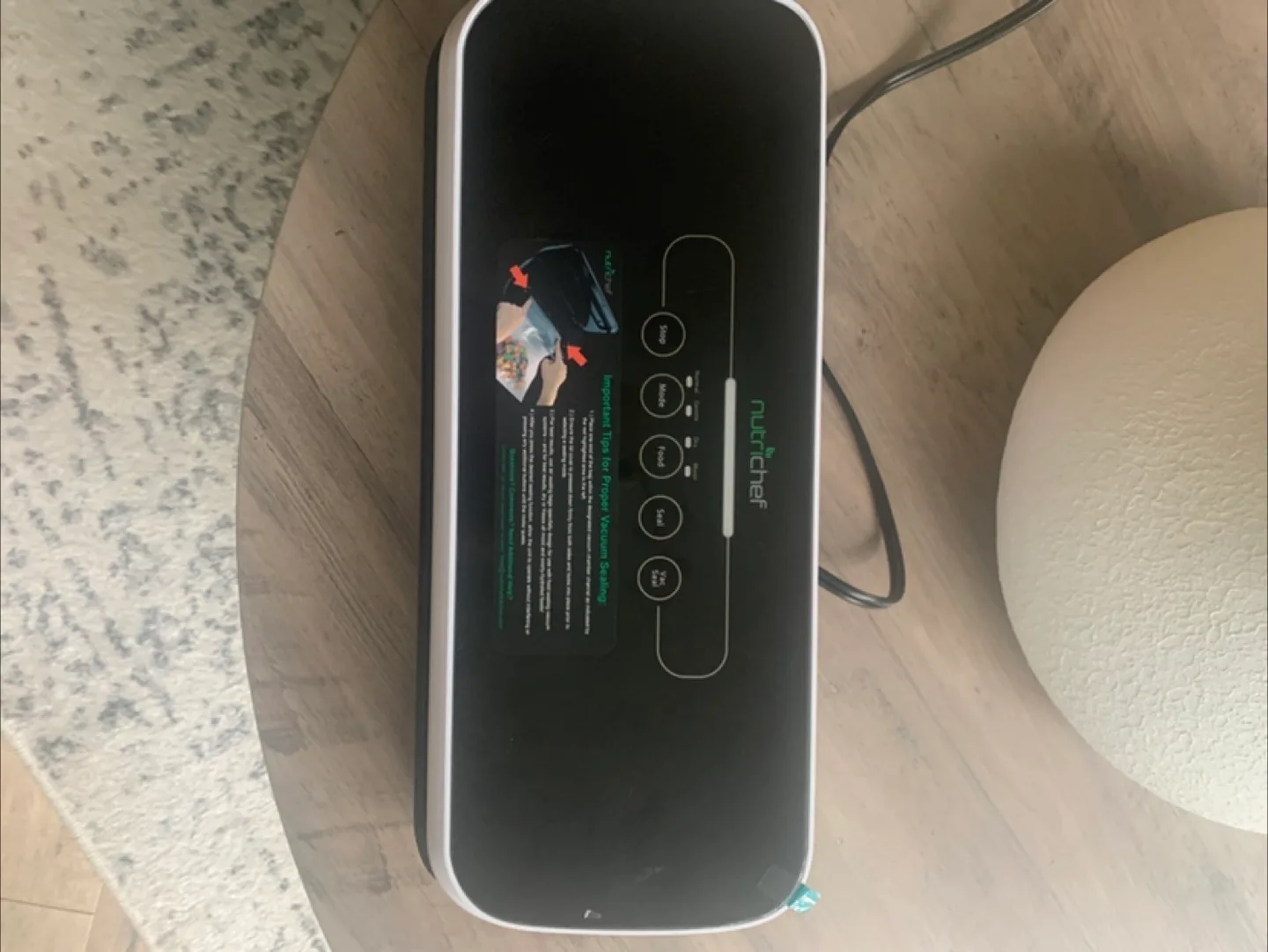 NutriChef Vacuum Sealer + Bags