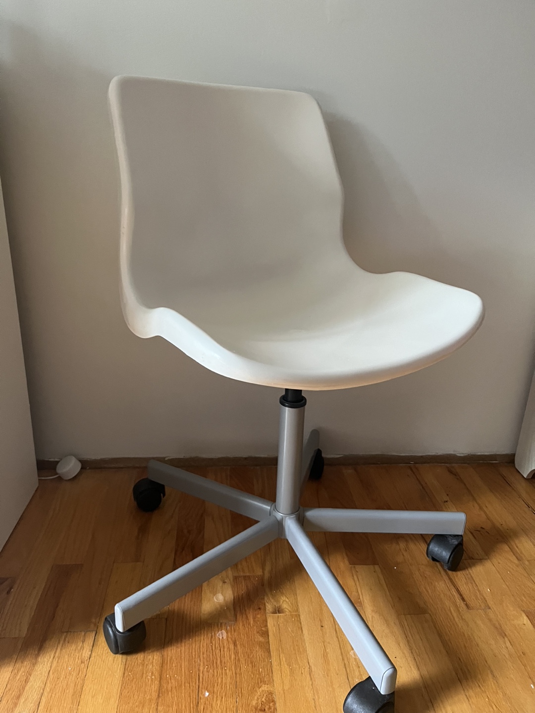 White  Chair