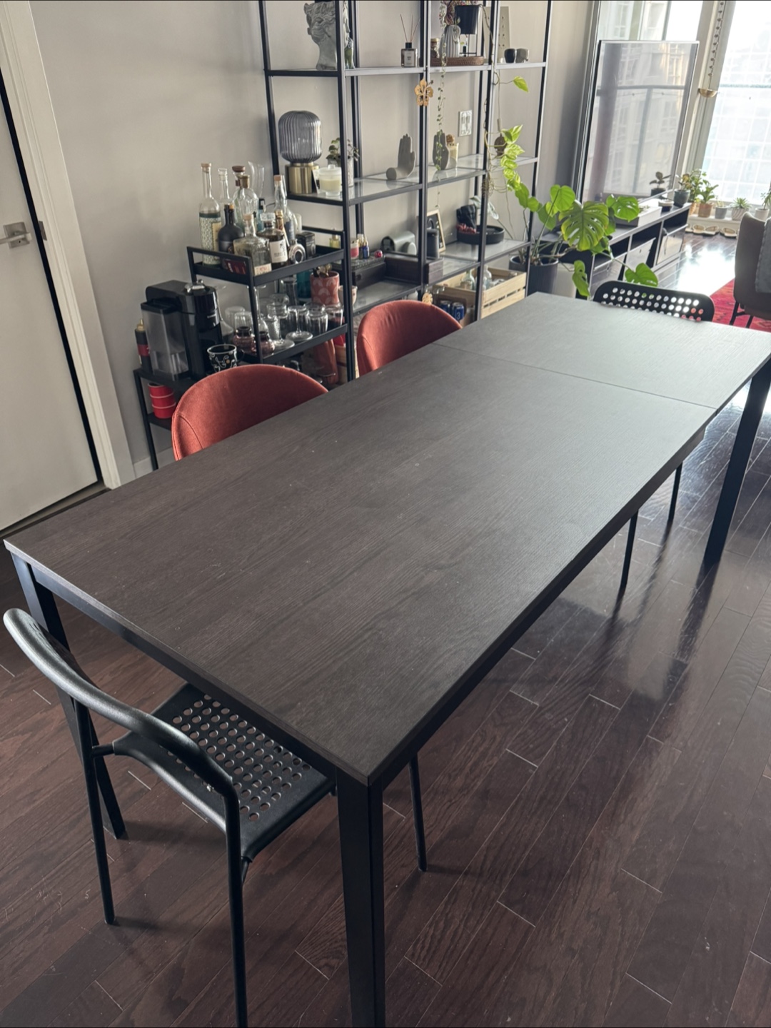 Extendable Dining Table
