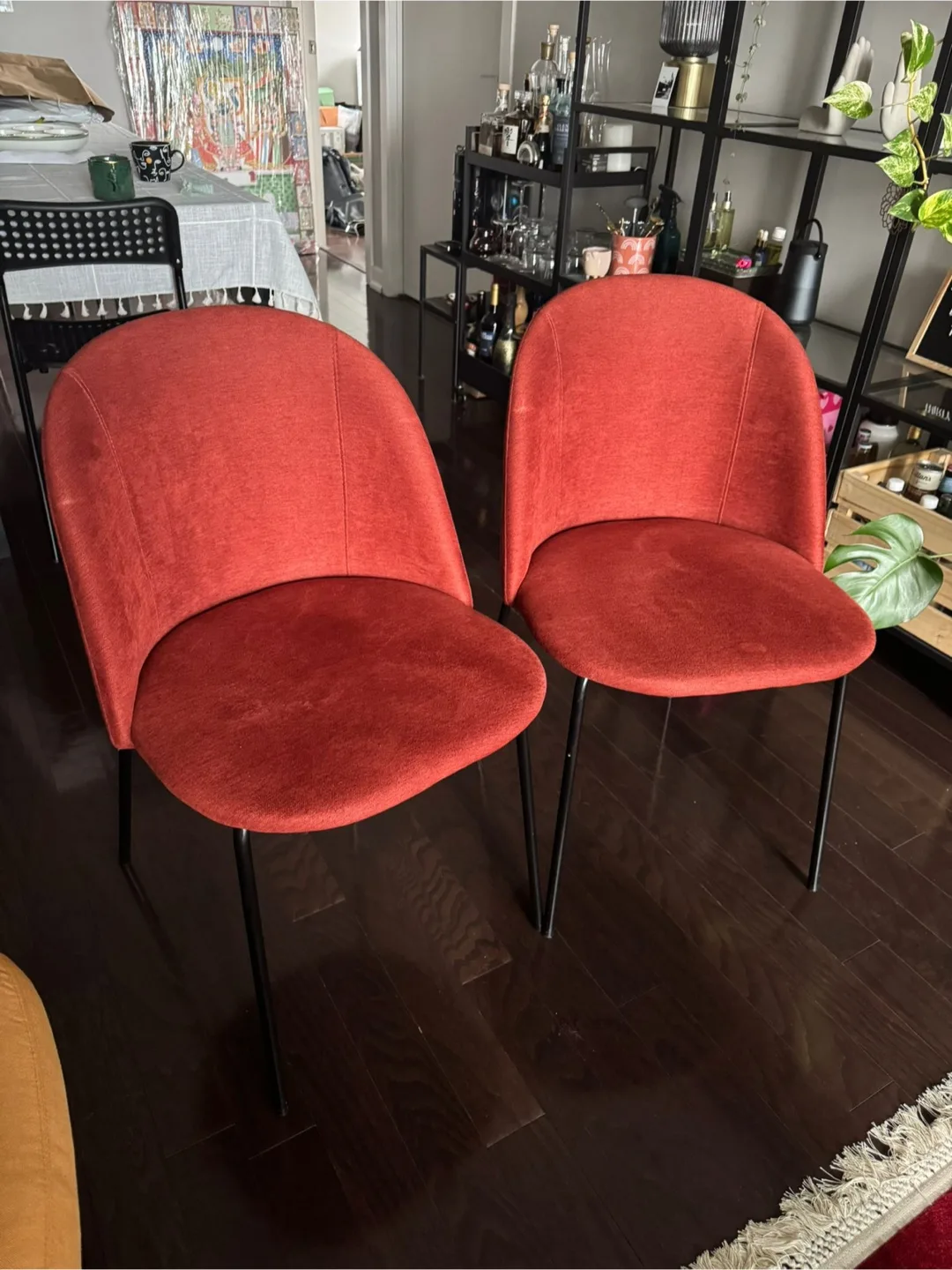 Extendable Dining Table image indicator(3)