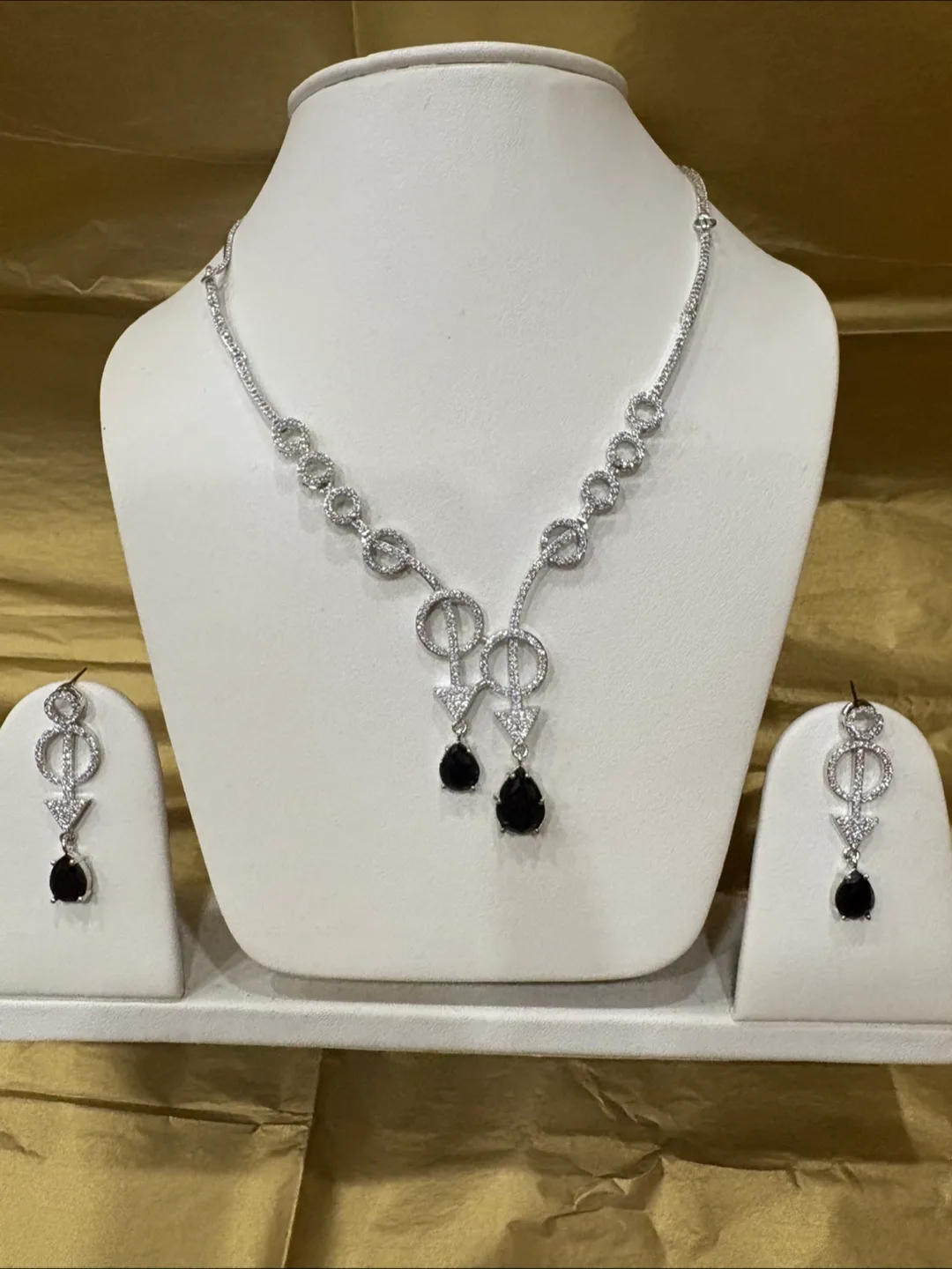Silver Set thumbnail
