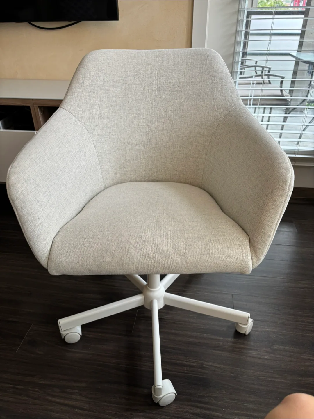 Beige Desk Chair image indicator(6)