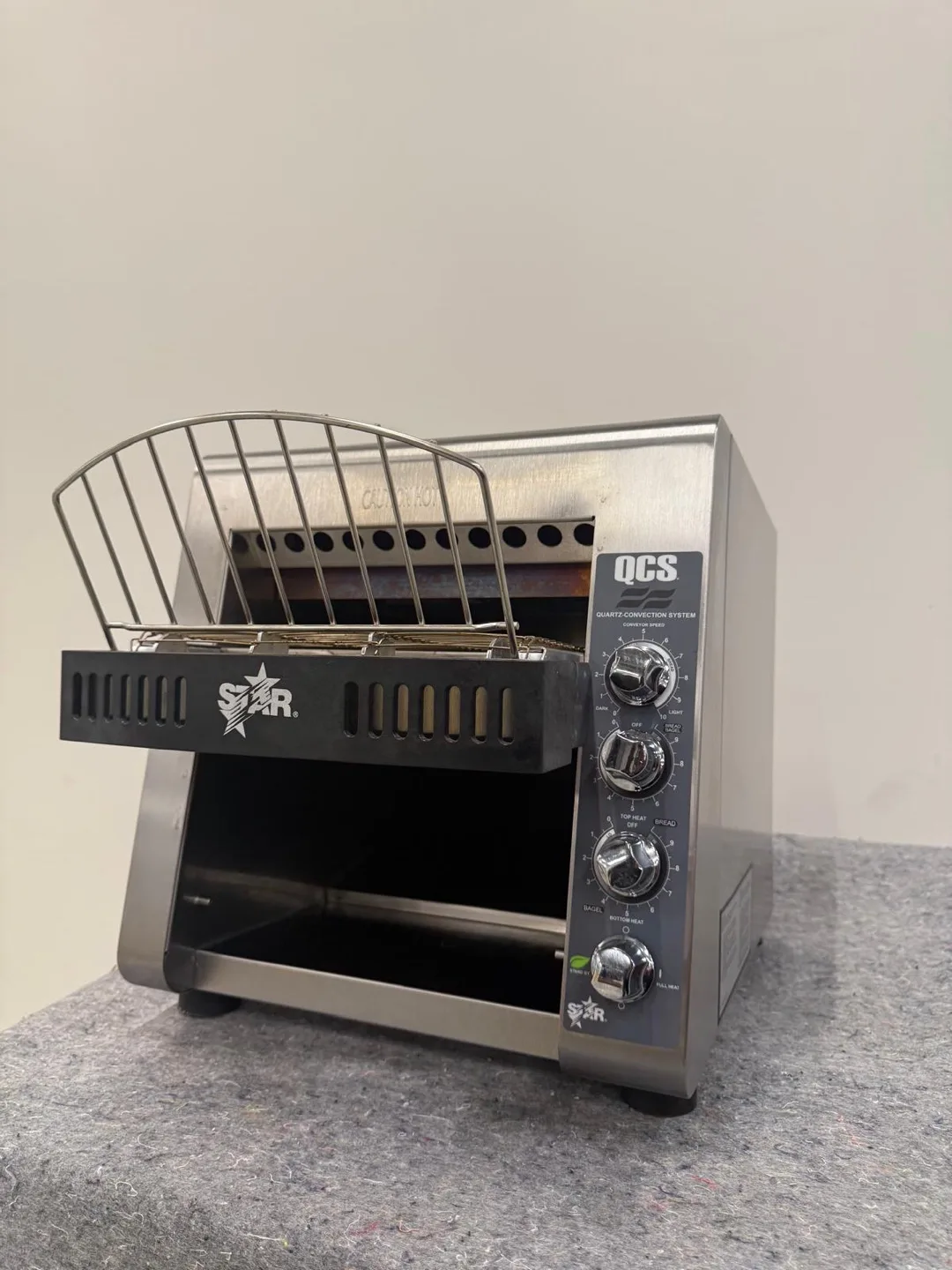 Star QCS Quartz commercial Convection Toaster thumbnail