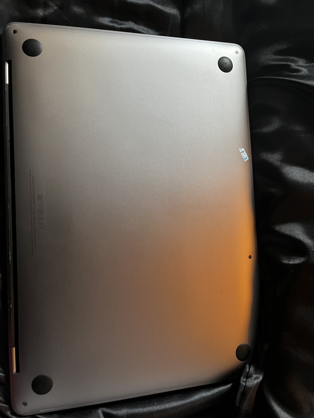 Apple Macbook Pro - photo 2