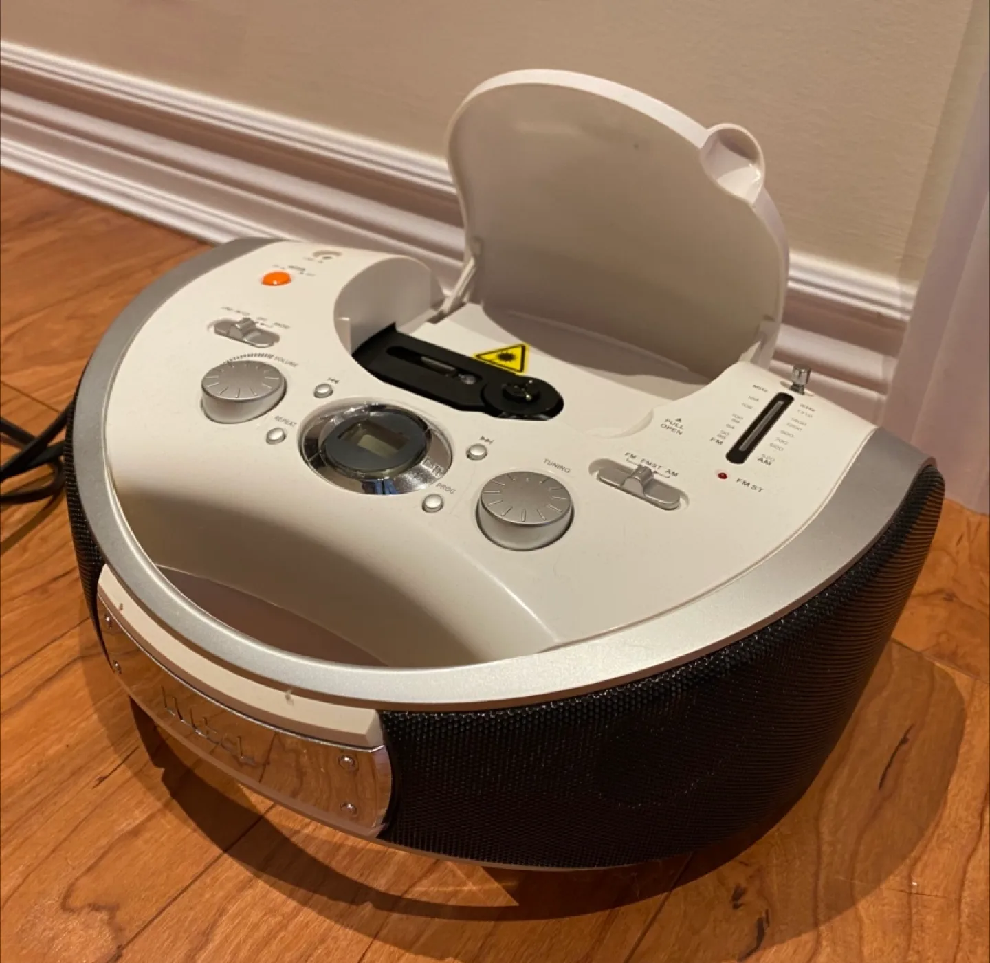 RCA Portable CD Player with Radio image indicator(2)