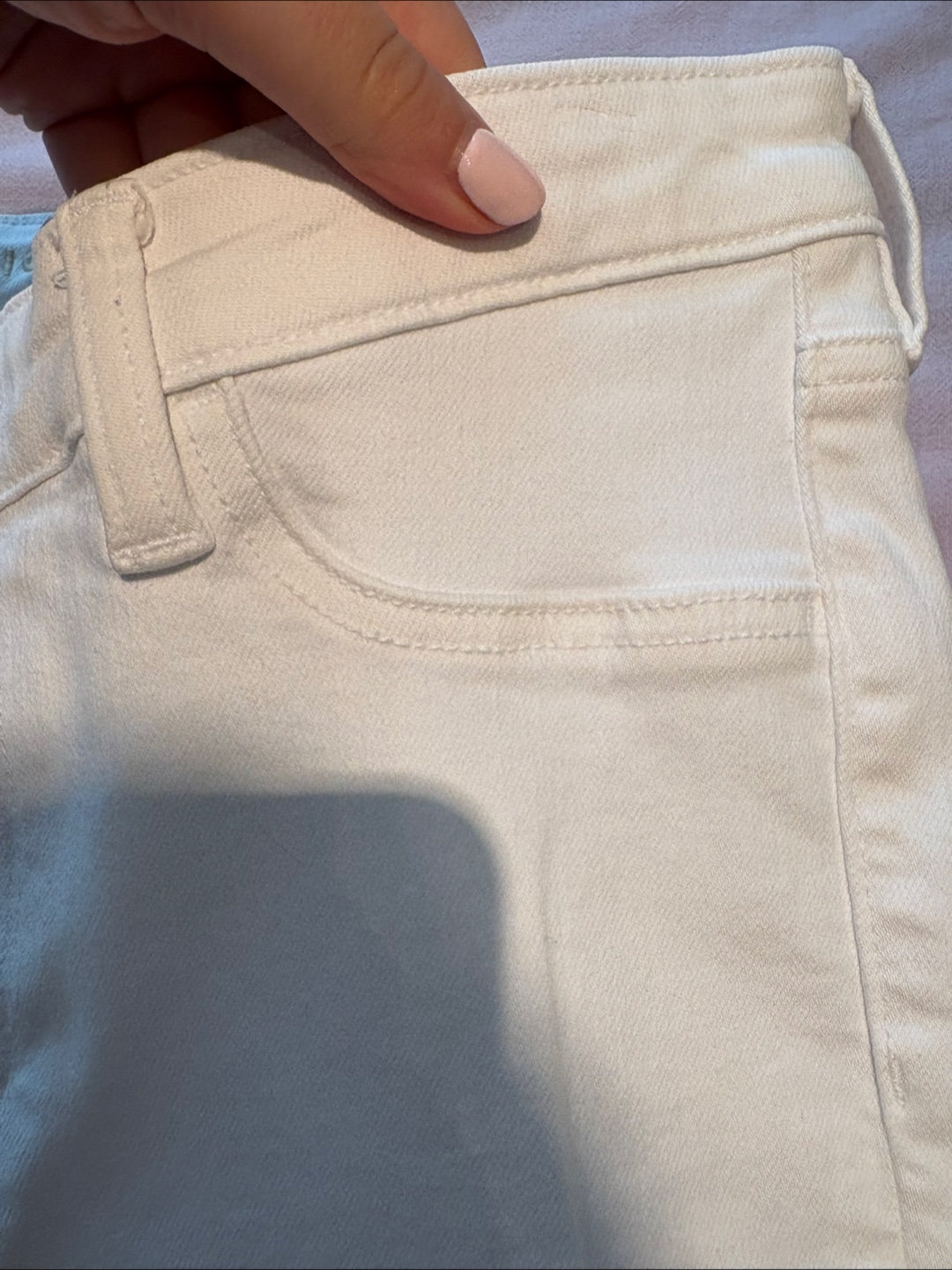 American Eagle Distressted White Jeans, Size 10 - photo 5