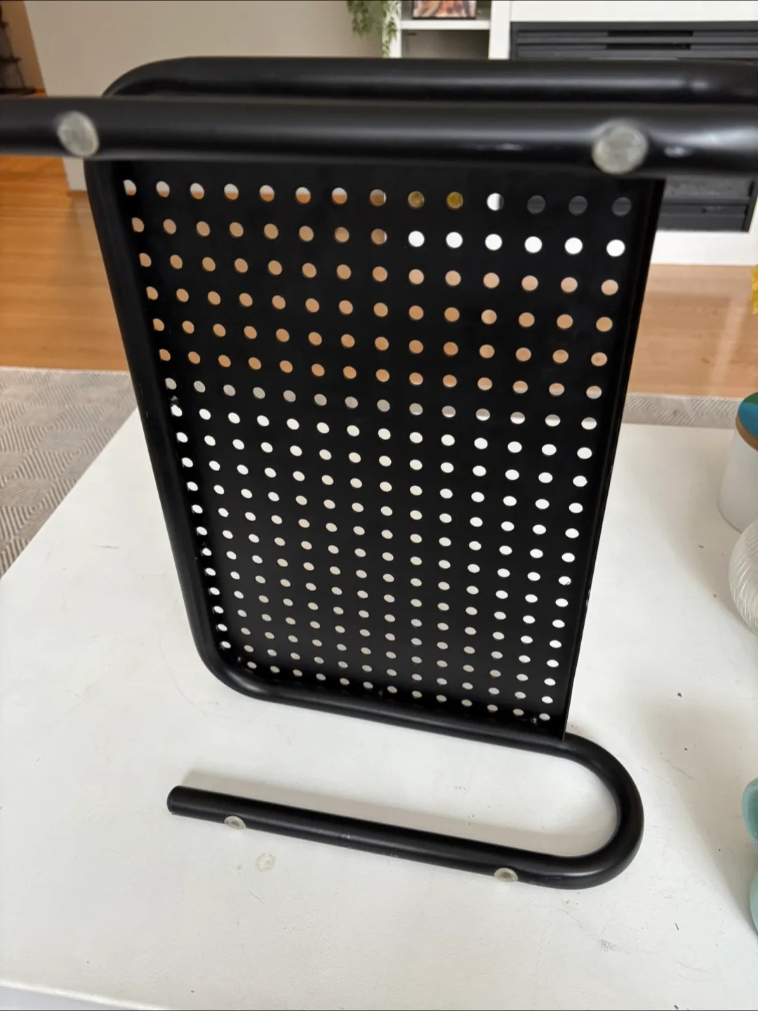 Laptop Stand - Black Metal image indicator(2)