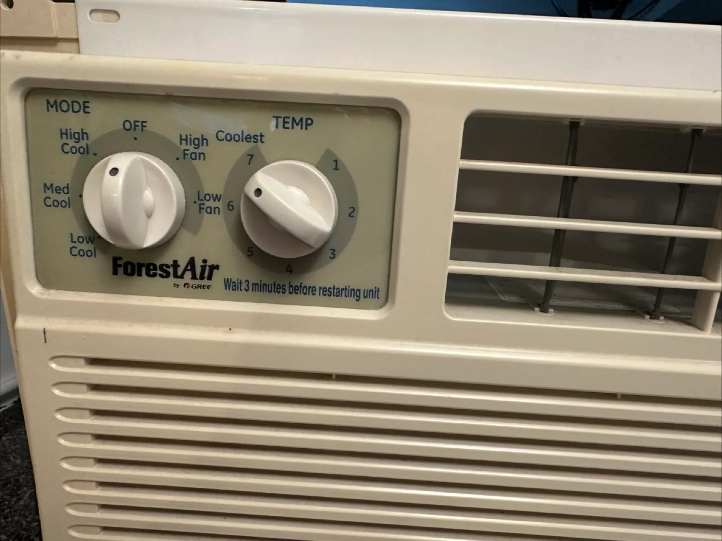 ForestAir by Gree Room Air Conditioner thumbnail