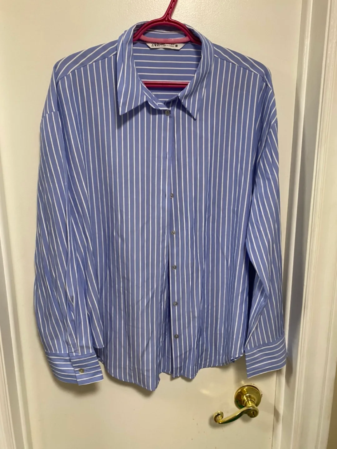 ZARA BUTTON DOWN SHIRT thumbnail