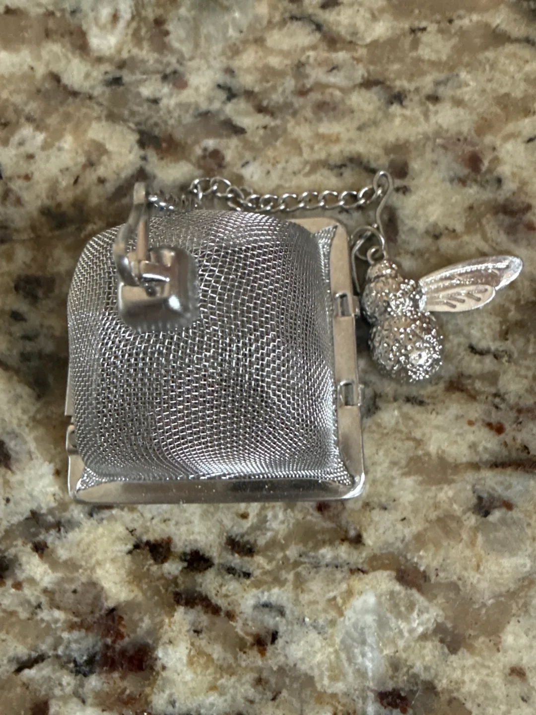 Bee Tea Infuser thumbnail