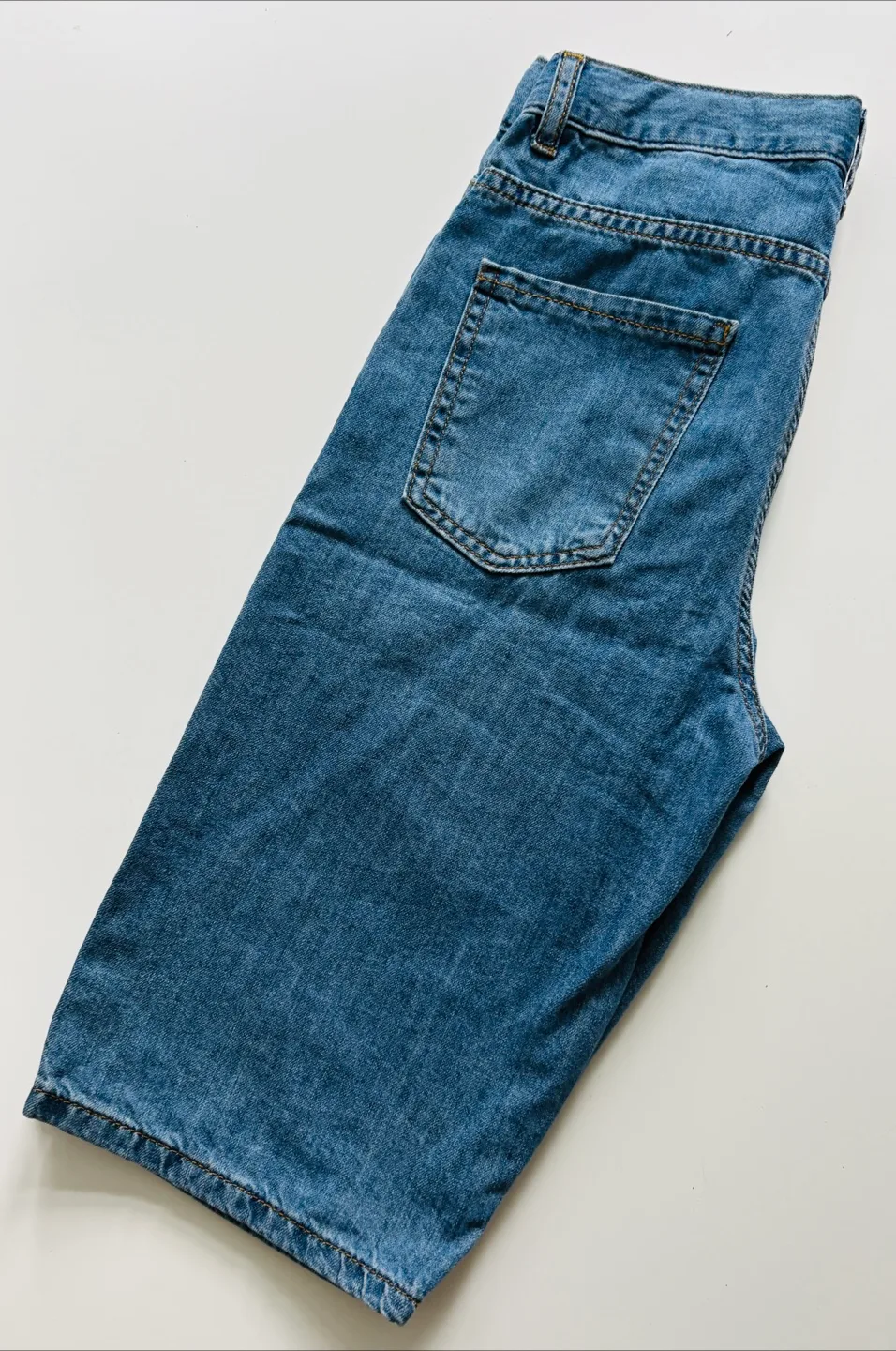 Boy’s  Denim Shorts in Excellent Condition! Size 12/13 image indicator(3)