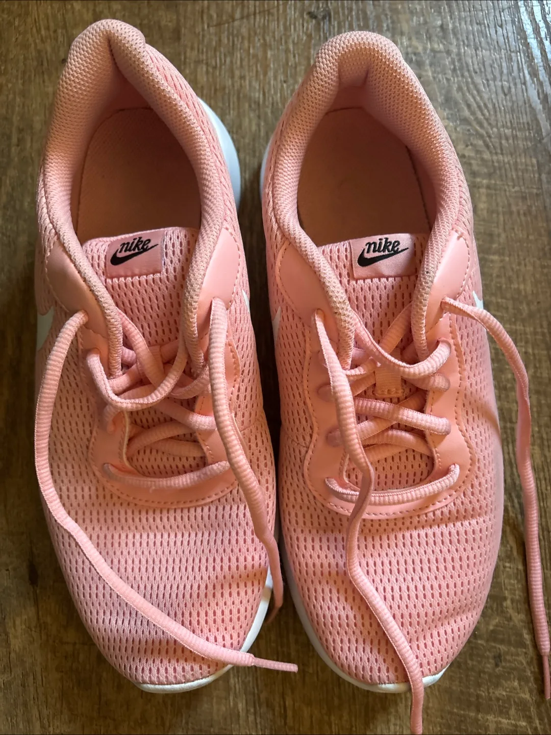 Nike Pink Running Shoes thumbnail