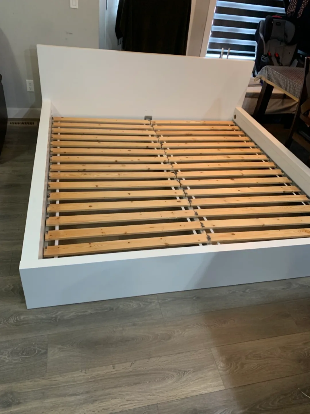 White Platform king Bed Frame thumbnail
