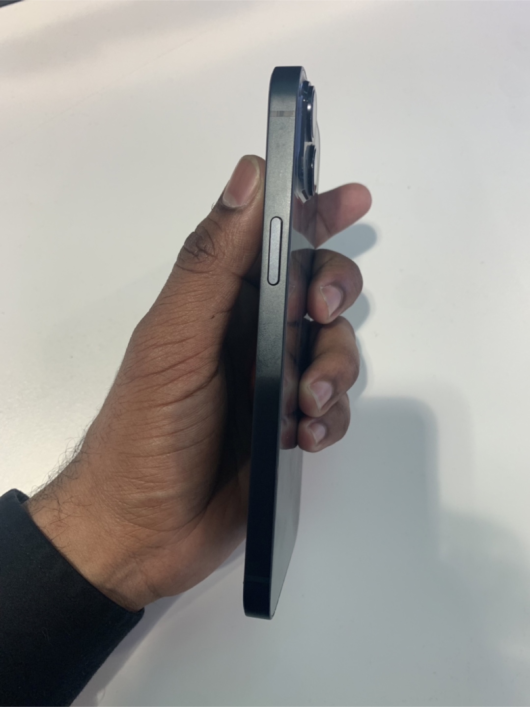 iPhone 14 plus- Black - photo 2