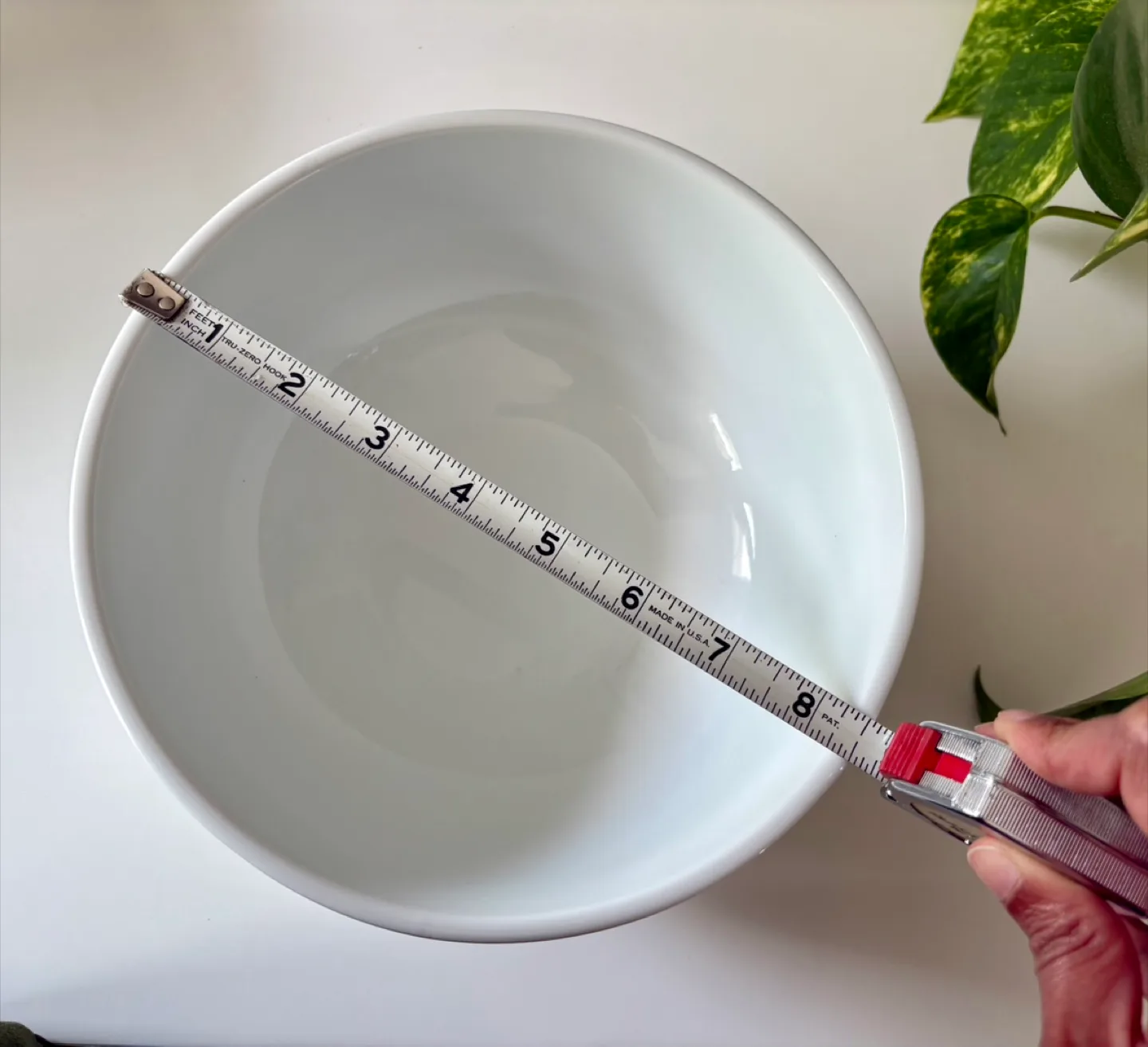 Pair of White Ceramic Bowls - 8 inch Diameter image indicator(3)