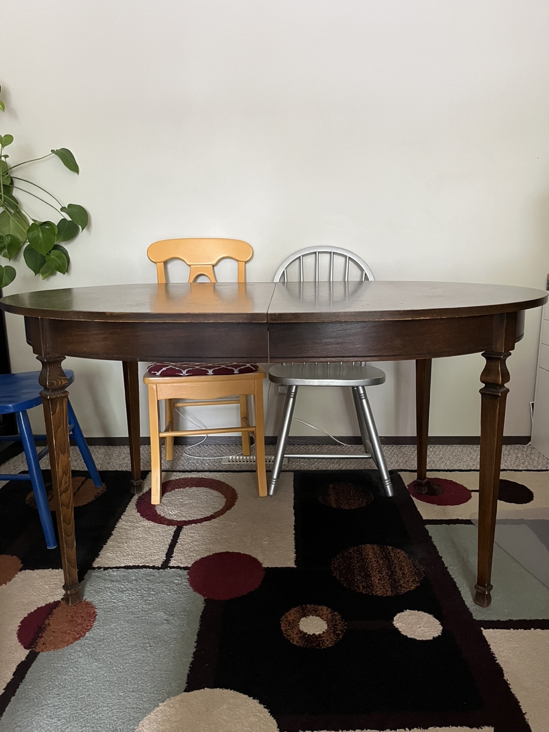 Dark Wood Oval Extendable Dining Table with Painted Wood Chairs - photo 2