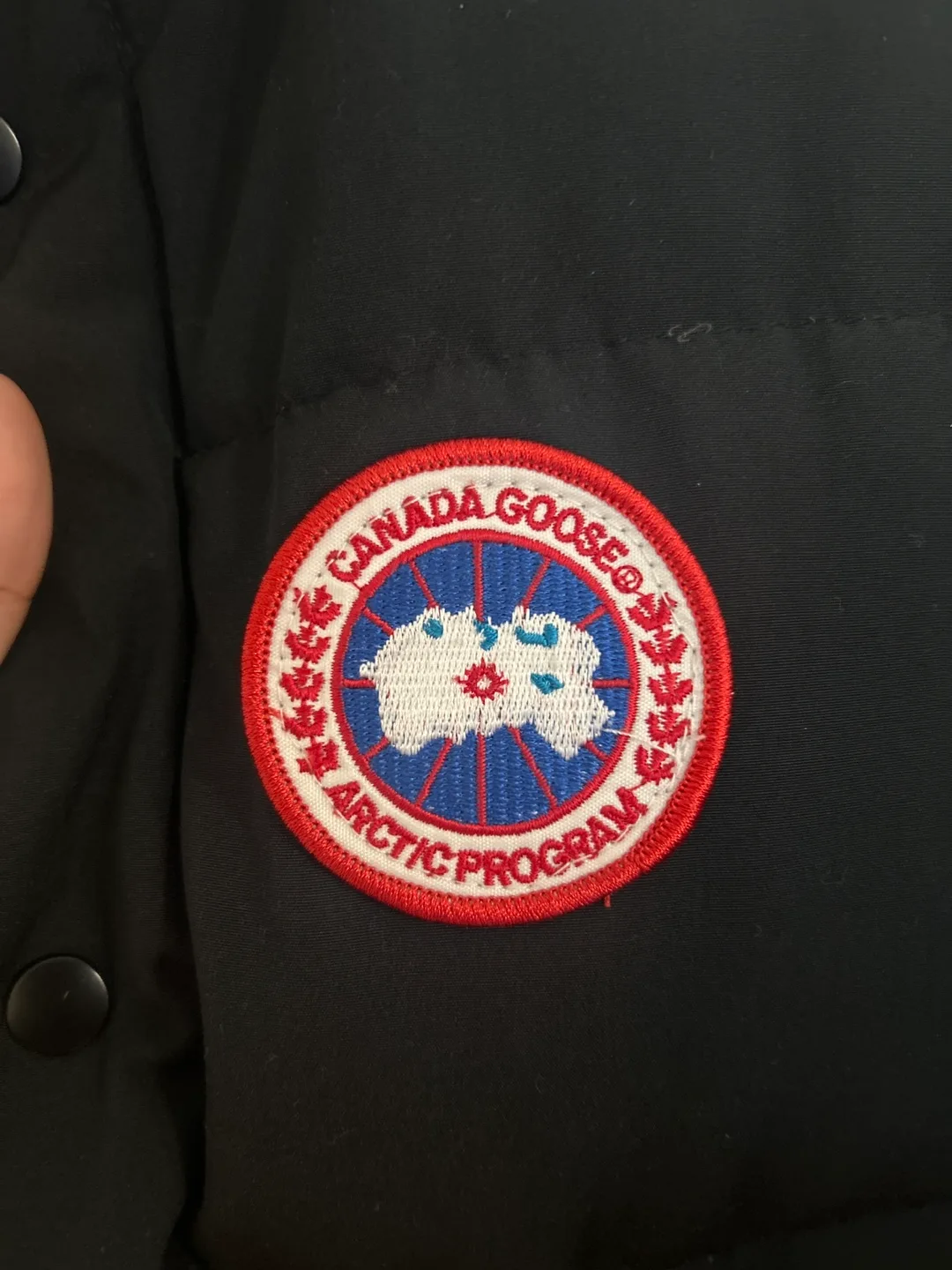 Canada Goose Vest, Size M image indicator(4)