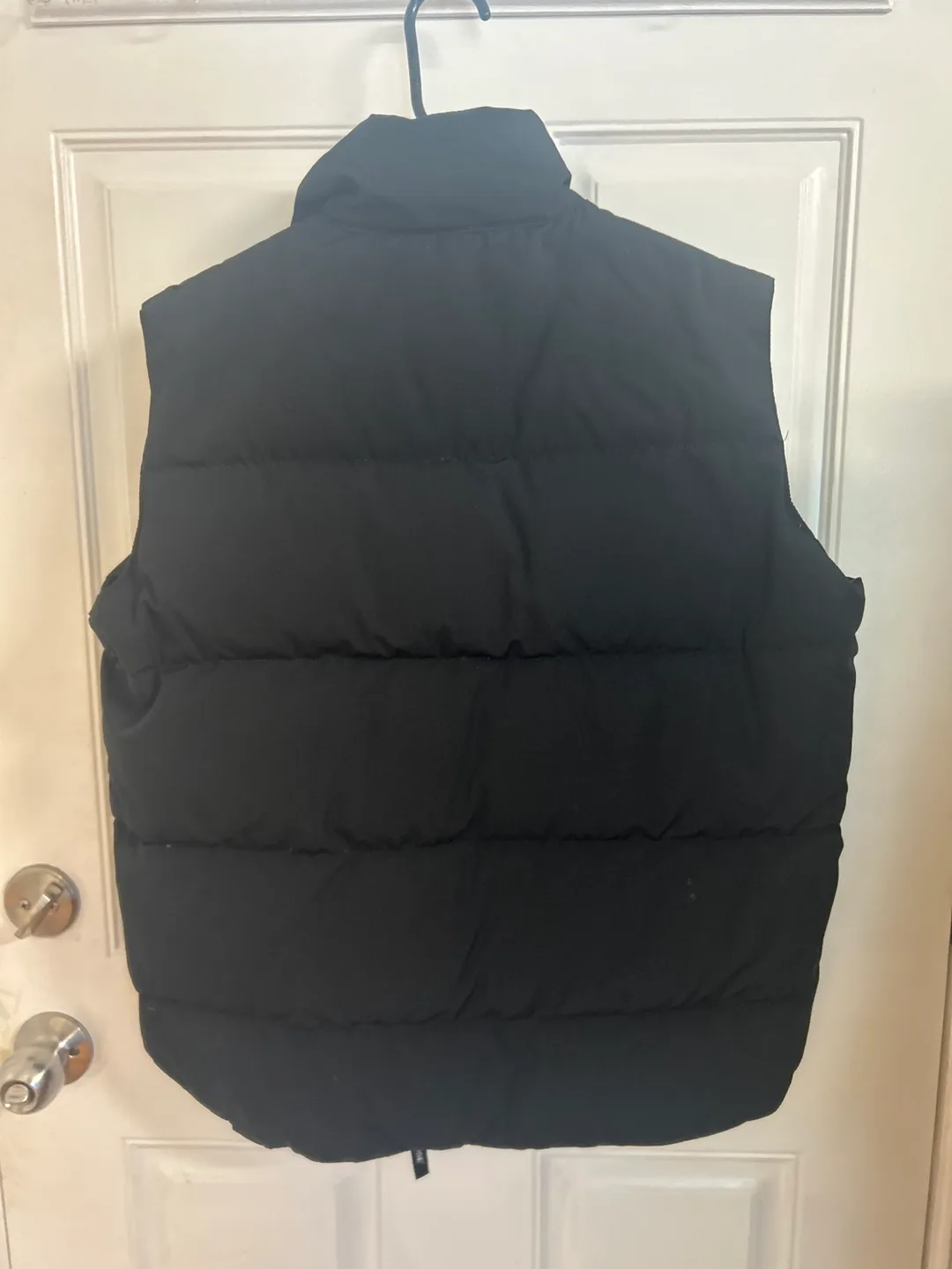 Canada Goose Vest, Size M image indicator(7)