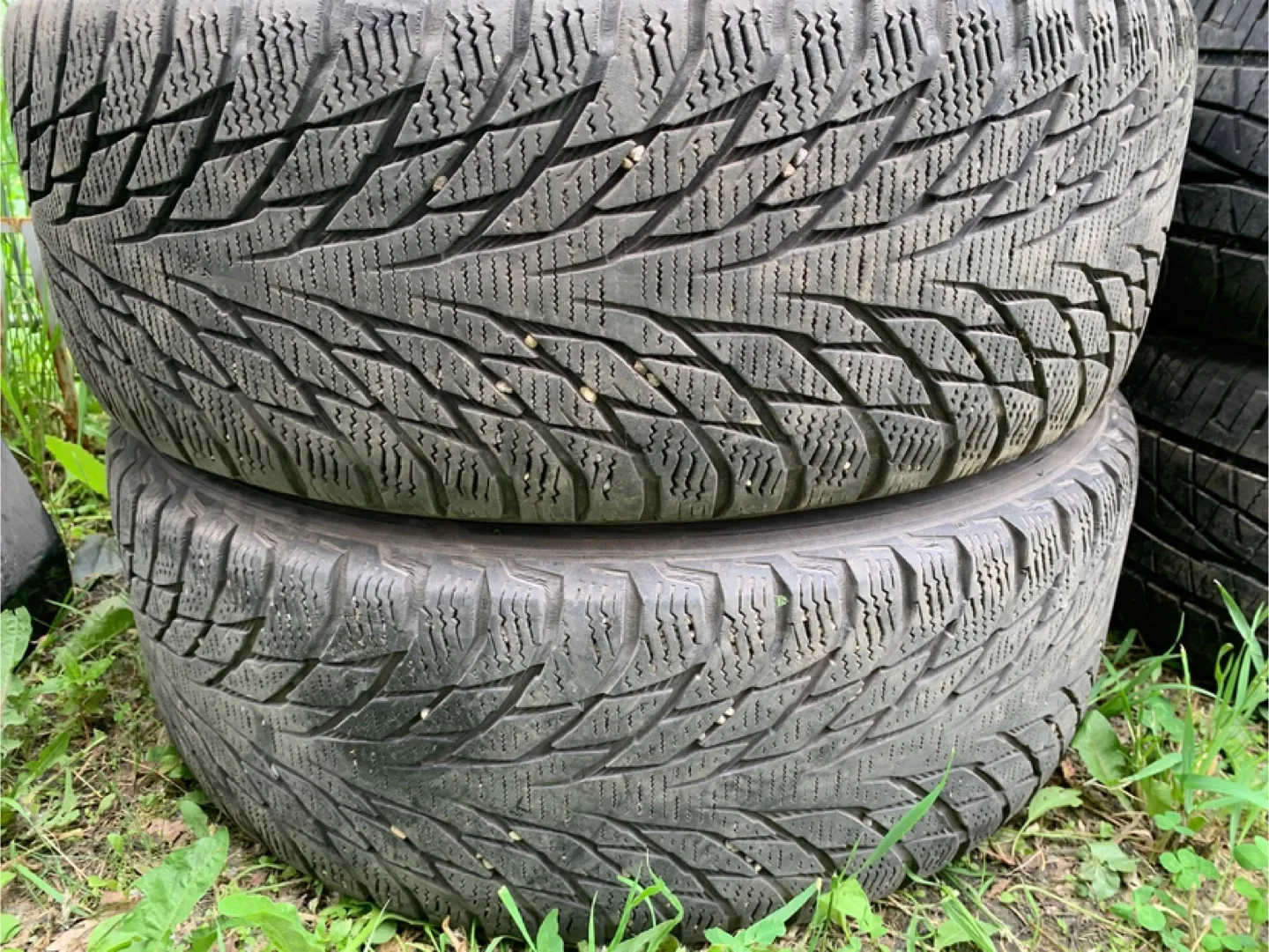 215/55R17 98R XL Used Tires image indicator(3)