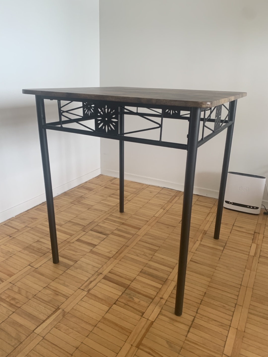 Dining Table and Chairs Set - Black Metal Frame - URGENT - photo 4