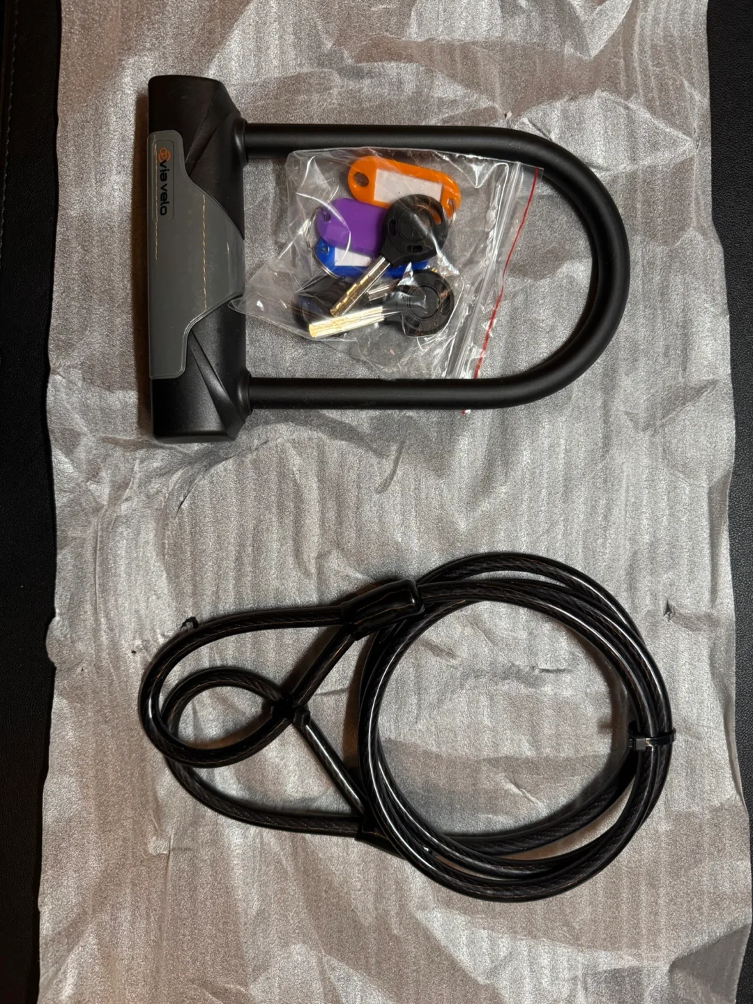 Via Velo Bike U-Lock with Cable thumbnail