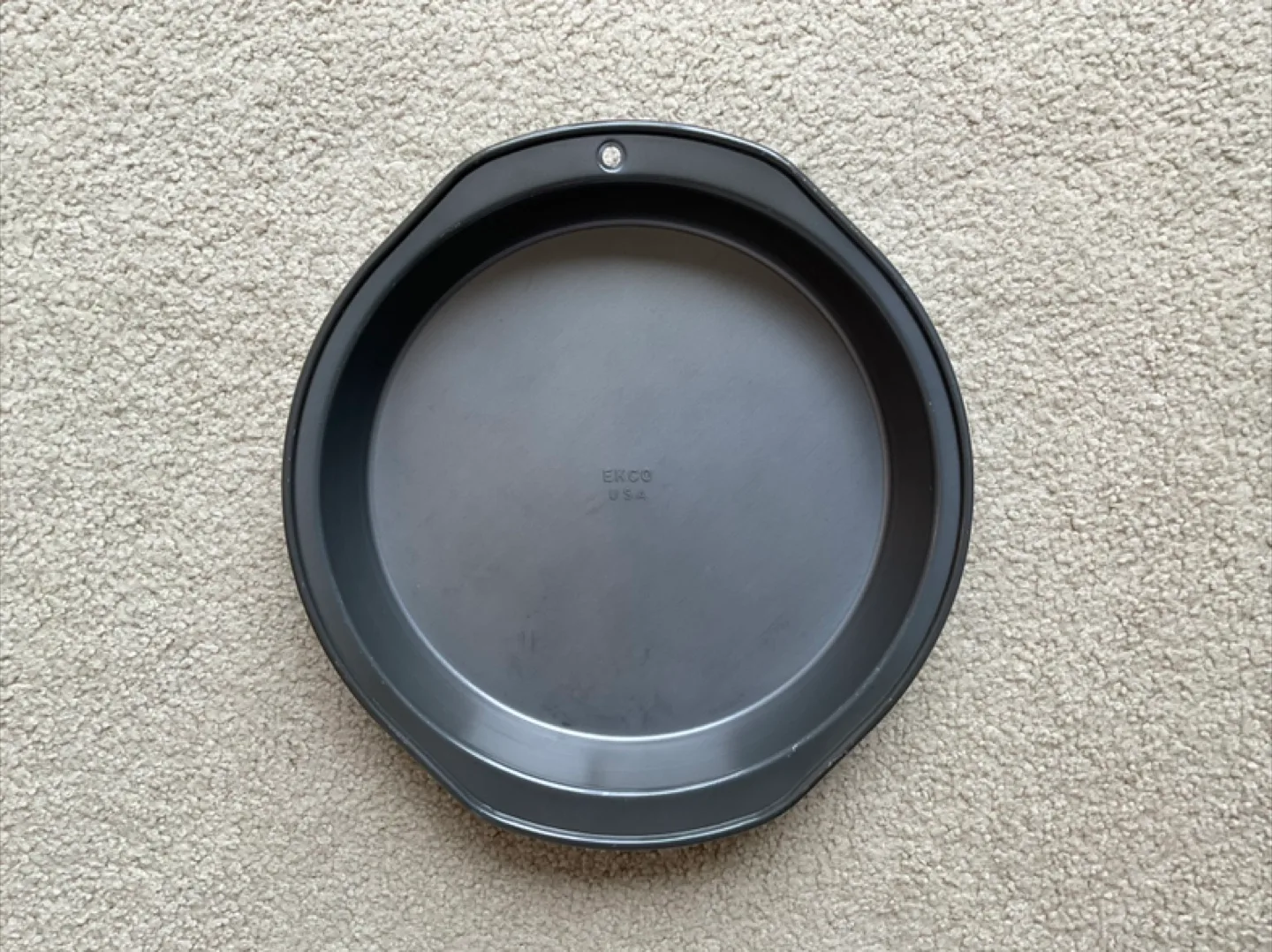 9 inch EKCO Cake Pan thumbnail