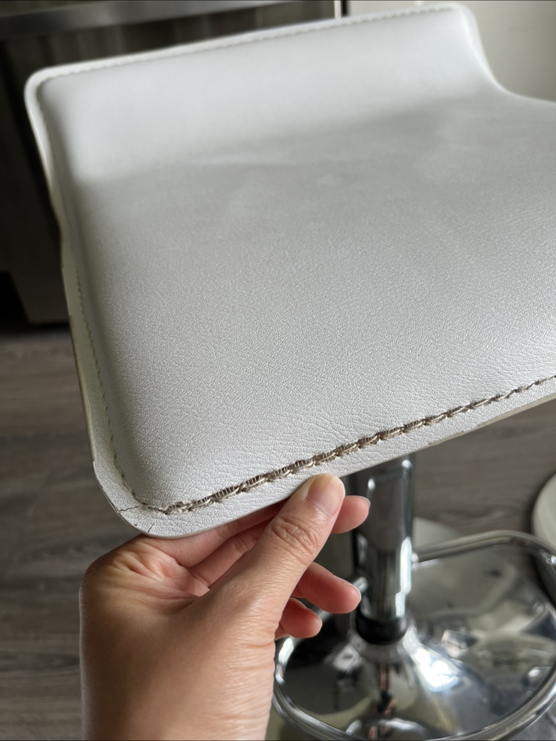 White bar stools (2) - photo 4