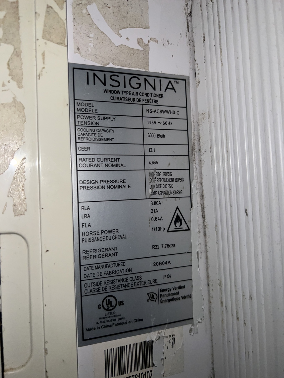 Insignia 6000 BTU Window Air Conditioner
