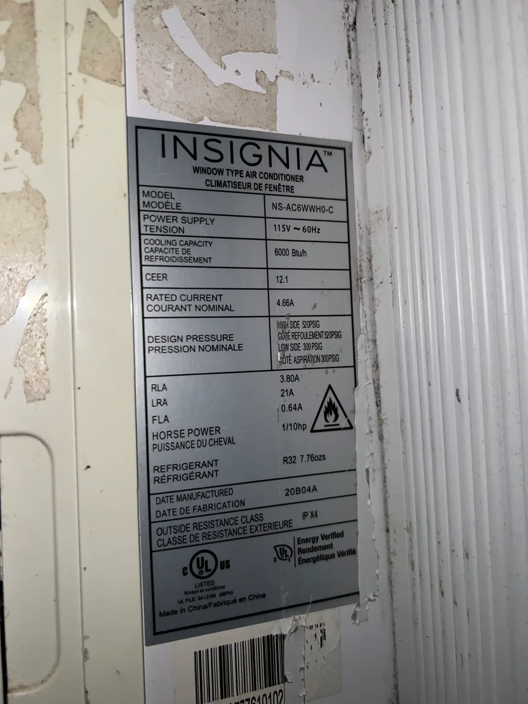 Insignia 6000 BTU Window Air Conditioner thumbnail