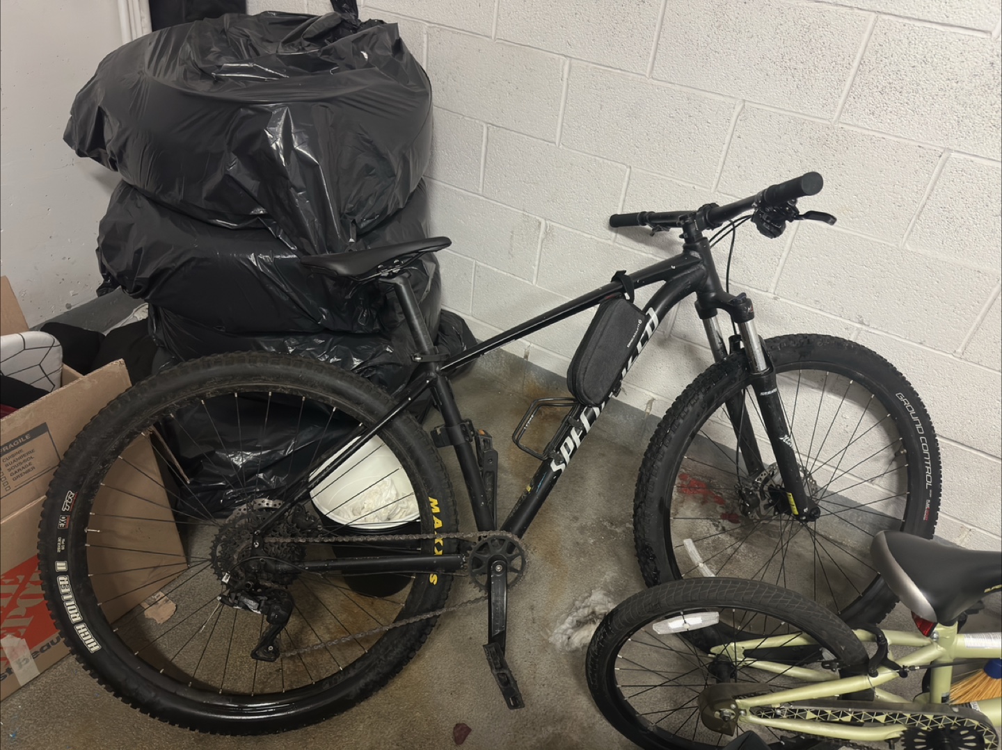 Specialized Mountain Bike - Black
