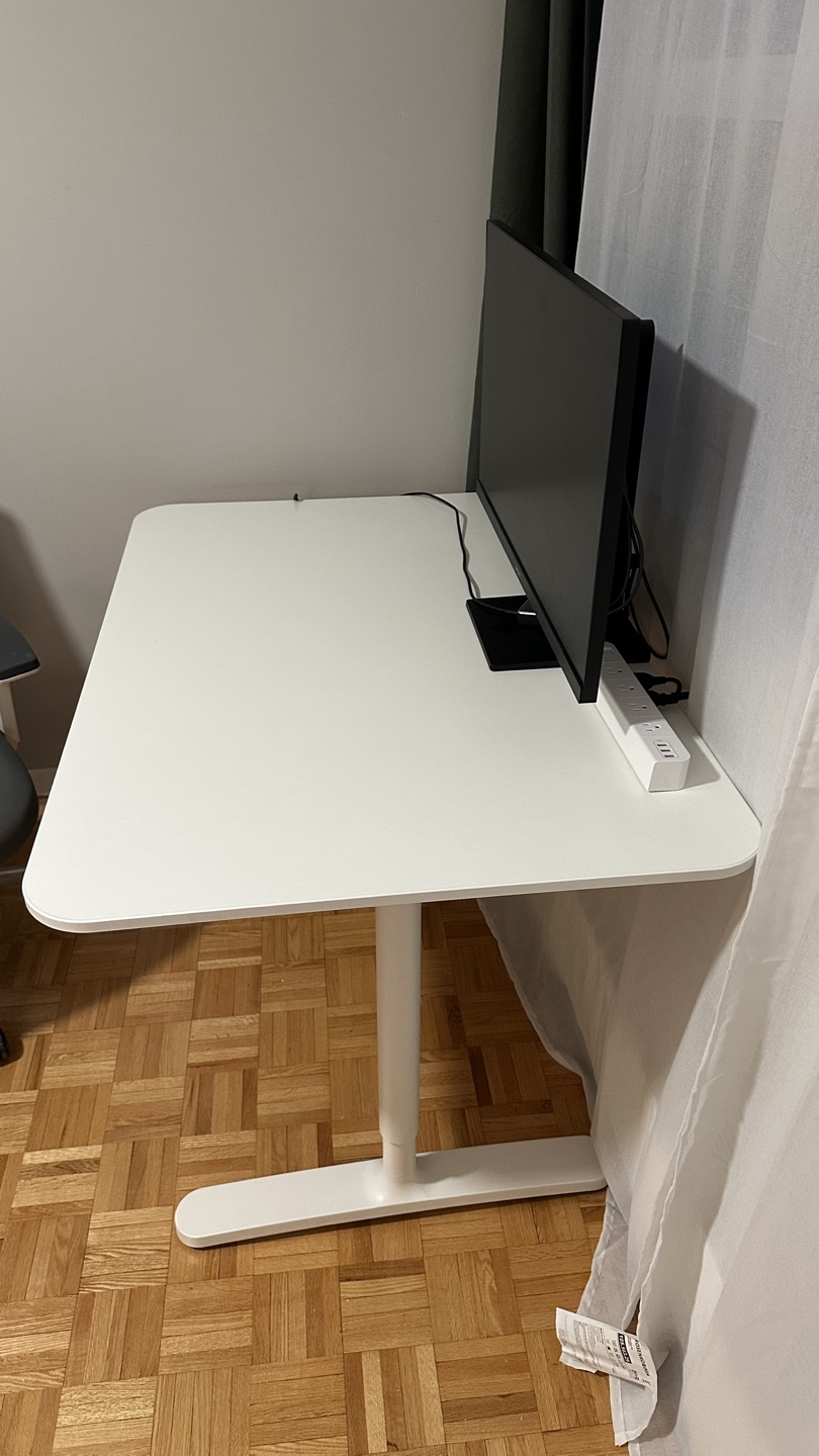 White IKEA Bekant Desk - photo 4