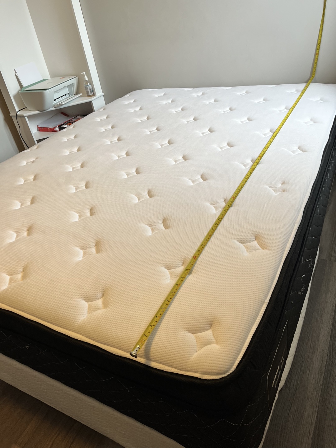 Queen Size Mattress - photo 3