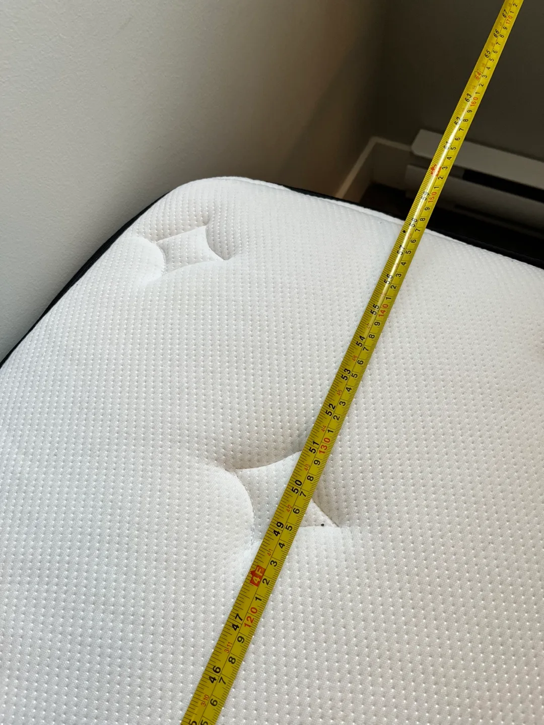 Queen Size Mattress image indicator(4)