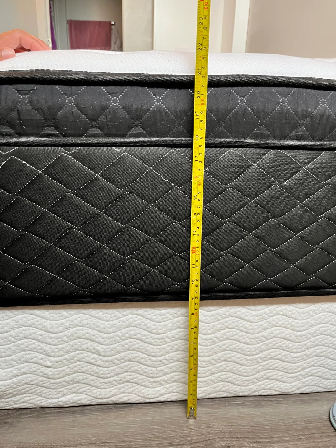 Queen Size Mattress image indicator(6)