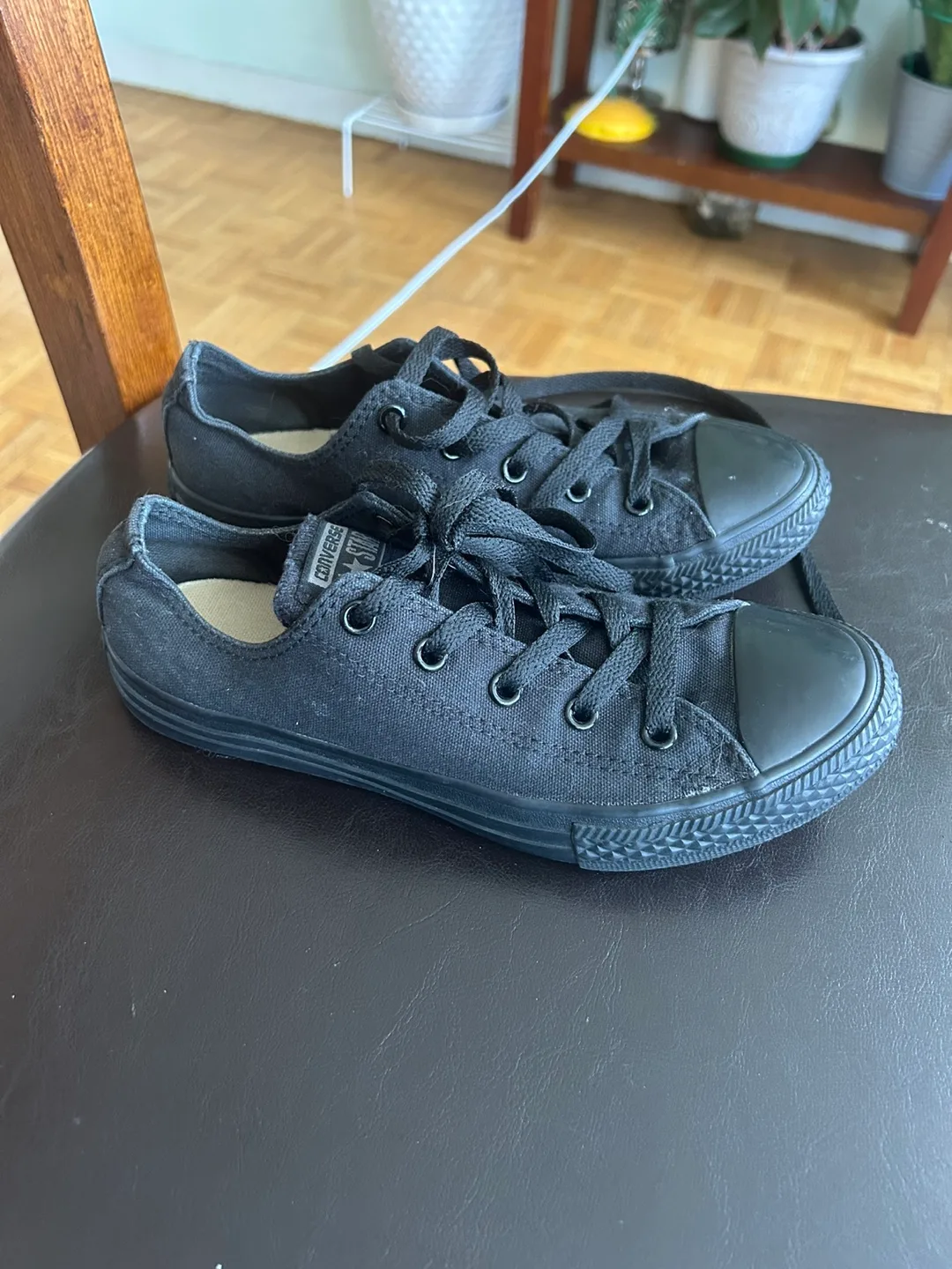 Converse All Star Black Sneakers - Size 3US thumbnail