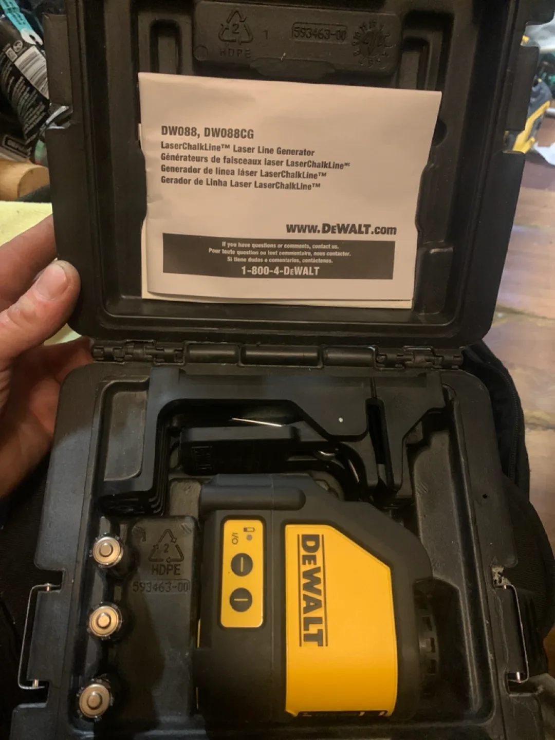 New DeWalt  Laser level/ laser chalk line dw088 thumbnail
